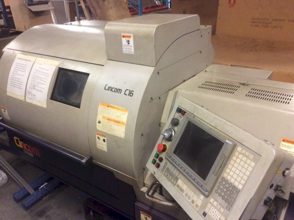 Frontansicht der Citizen C16 VII Maschine