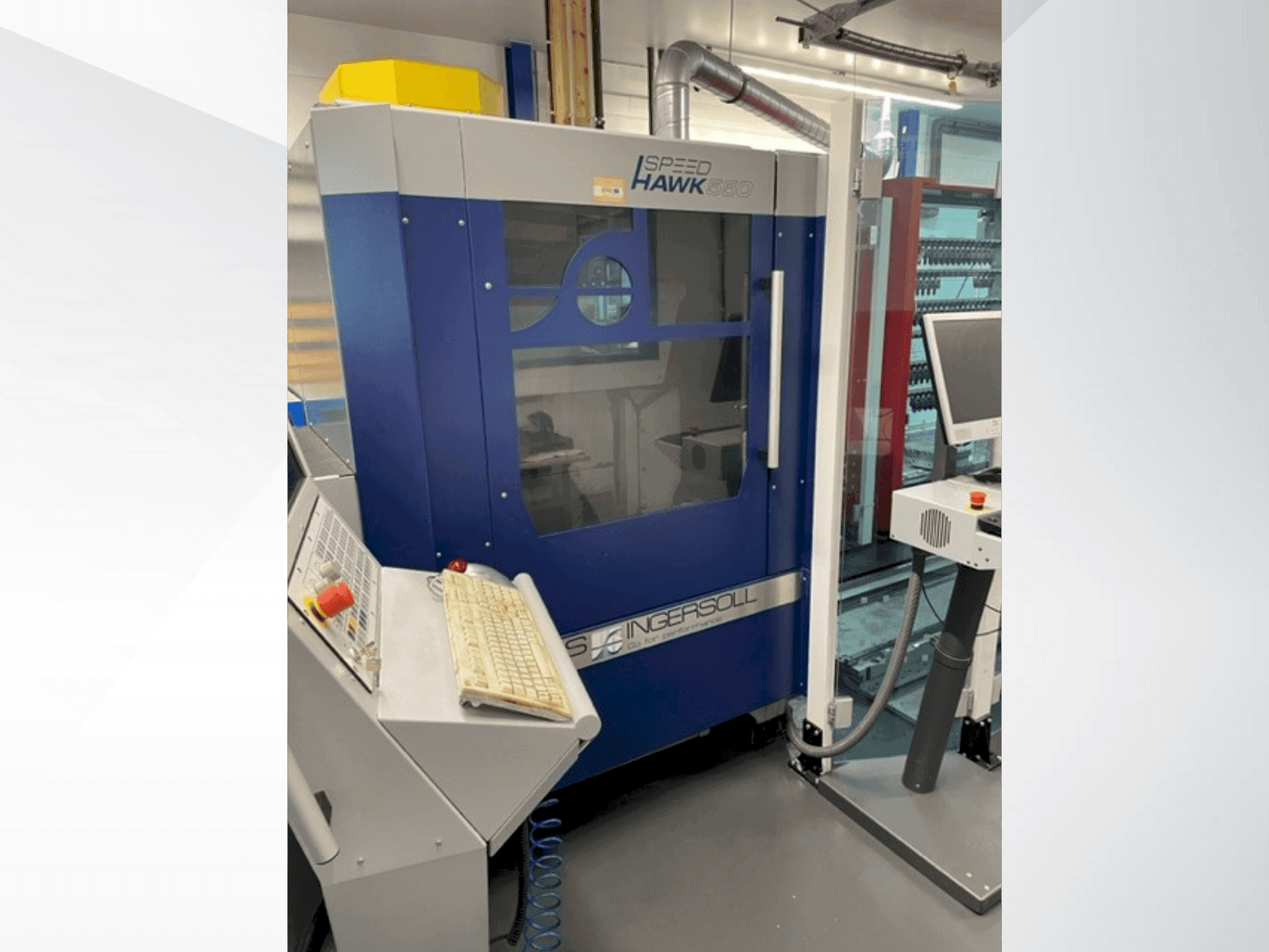 Frontansicht der OPS INGERSOLL SPEED HAWK 550  Maschine