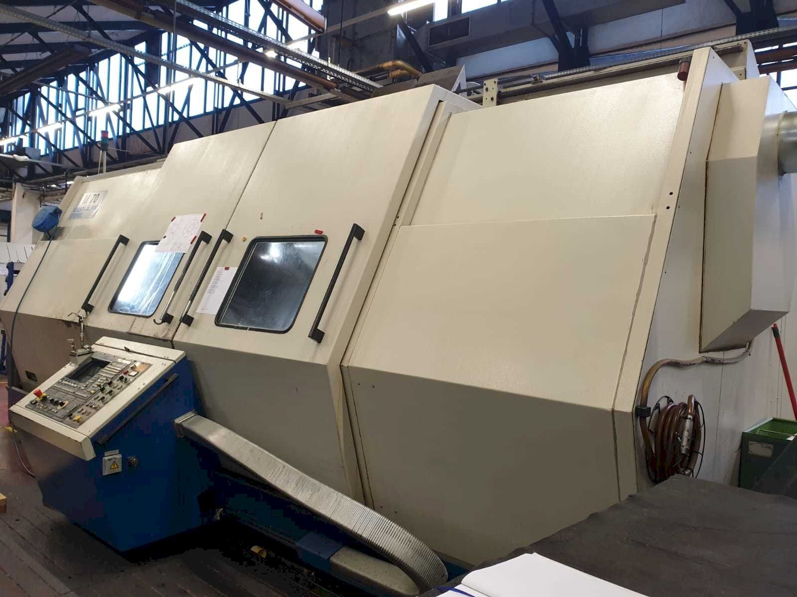 Frontansicht der WFL  M70  Maschine