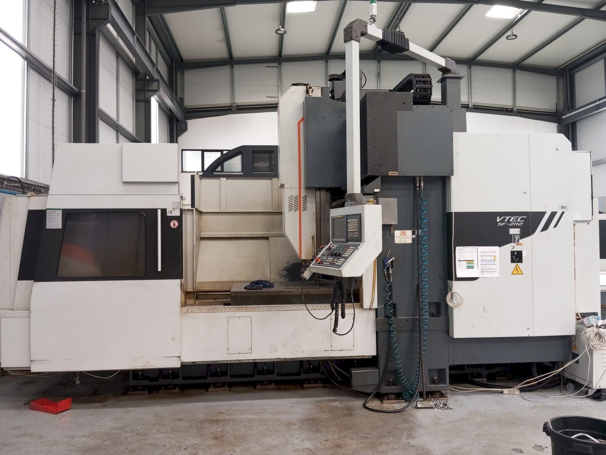 Frontansicht der Vision Wide VTEC SF-2112  Maschine