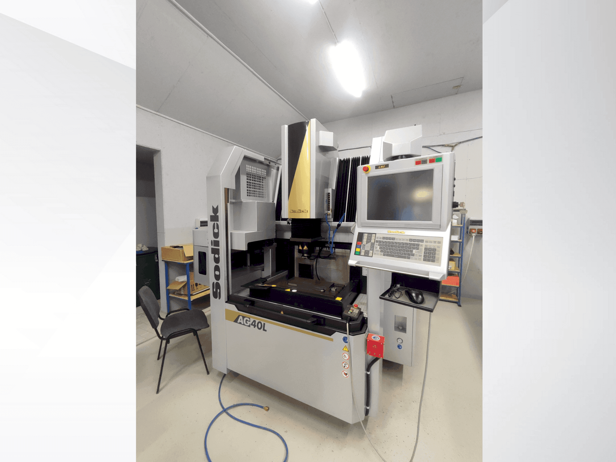 Frontansicht der Sodick AG40L  Maschine