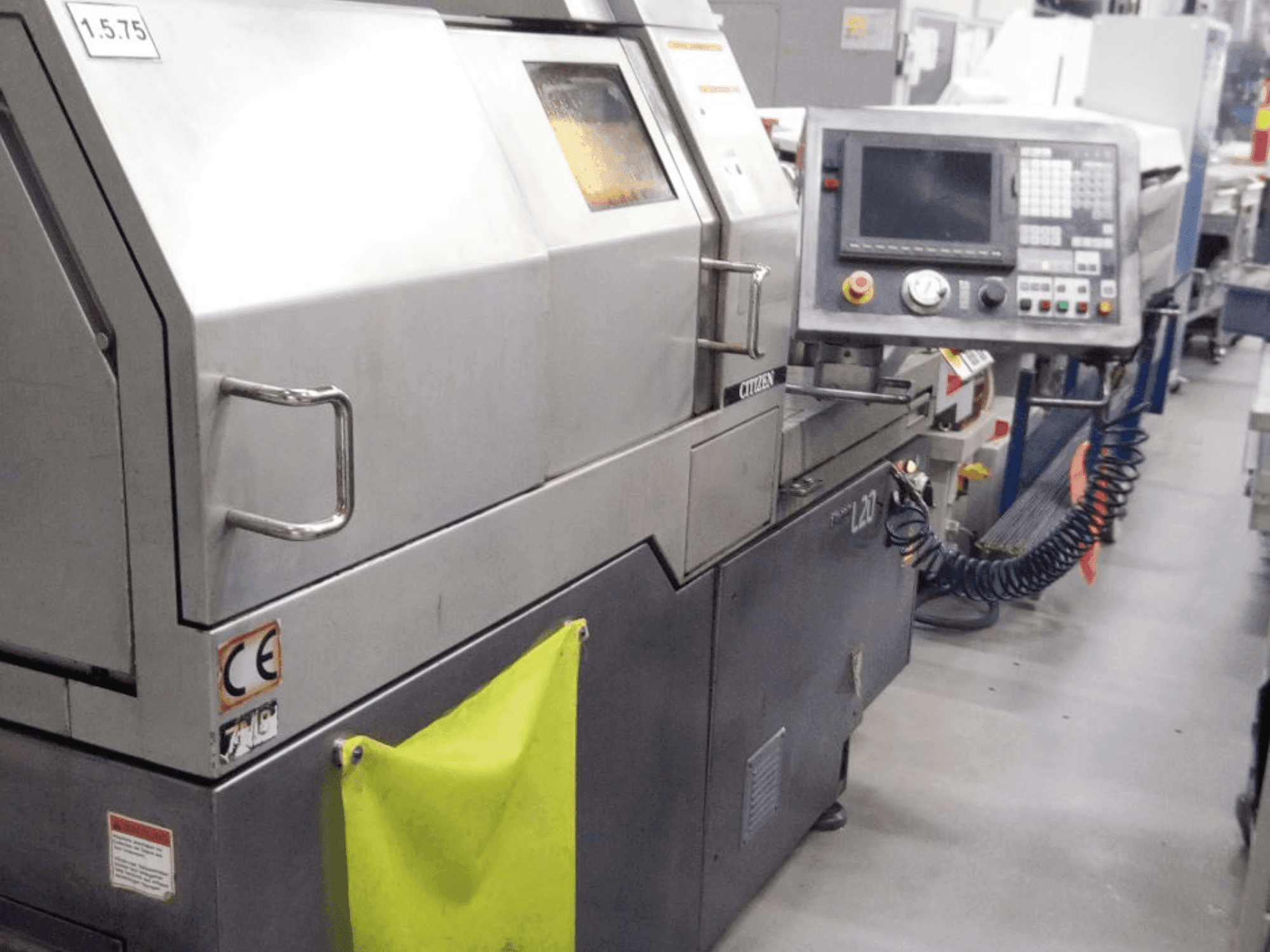 Frontansicht der Citizen L720-Vlll  Maschine