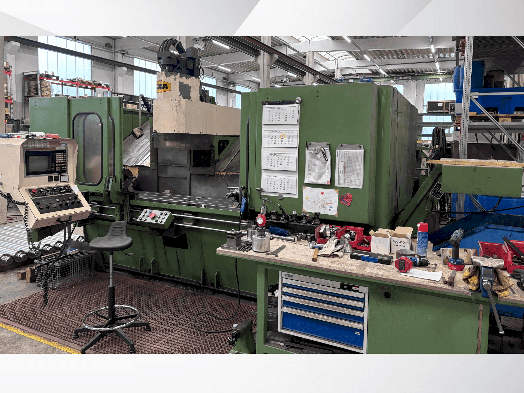 Frontansicht der AXA VSC 2 M  Maschine