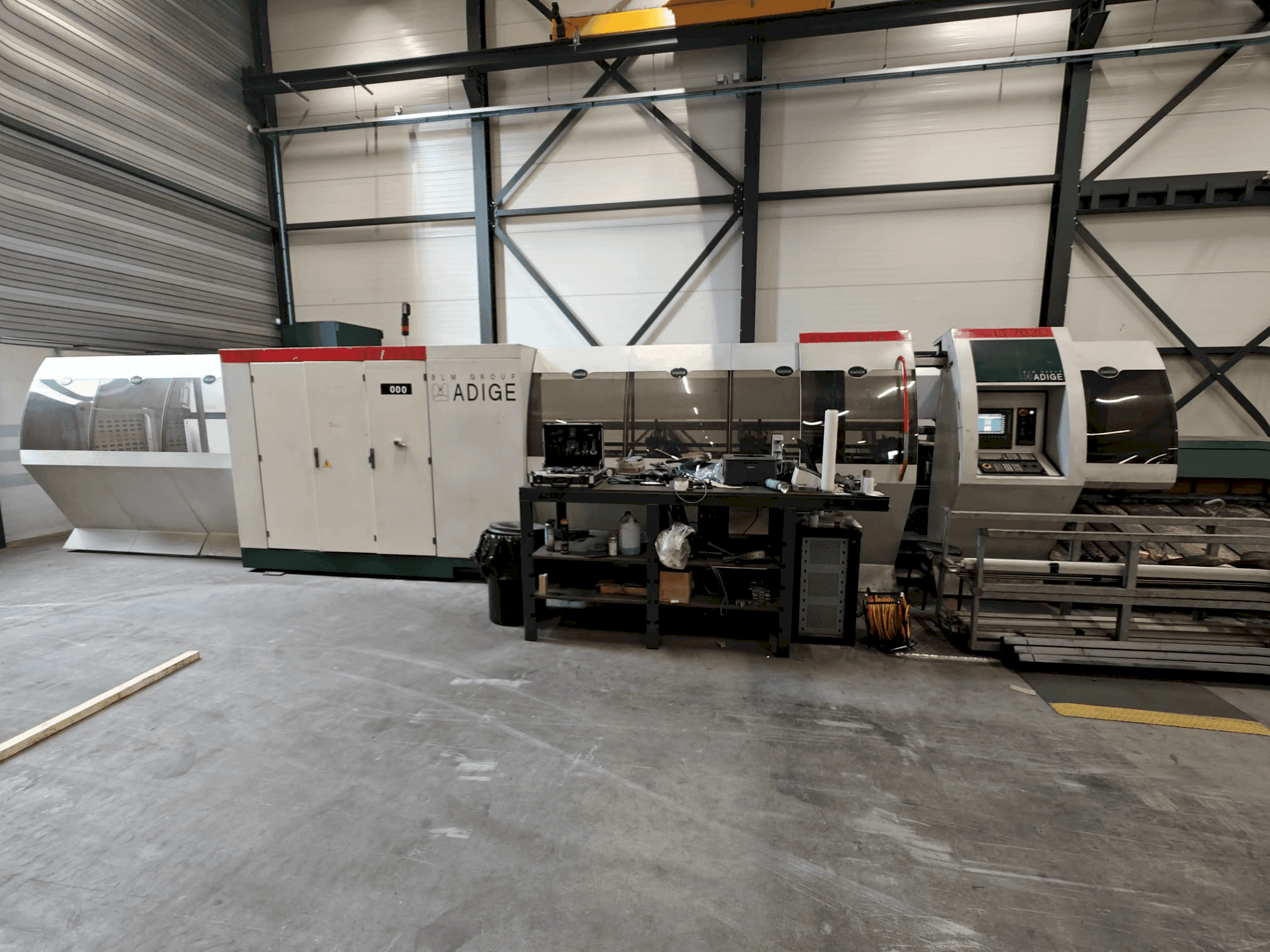 Frontansicht der BLM Adige LT702D  Maschine