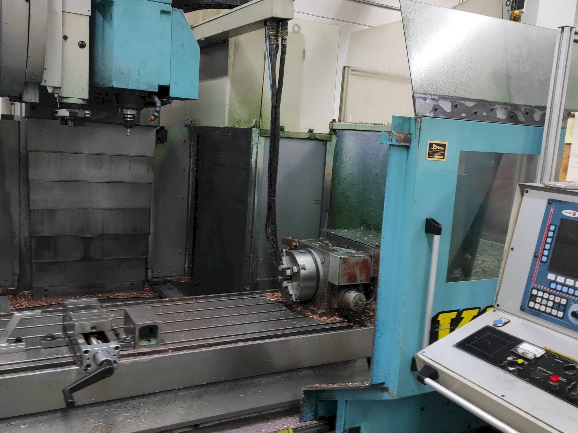 Frontansicht der ANAYAK V-1800  Maschine