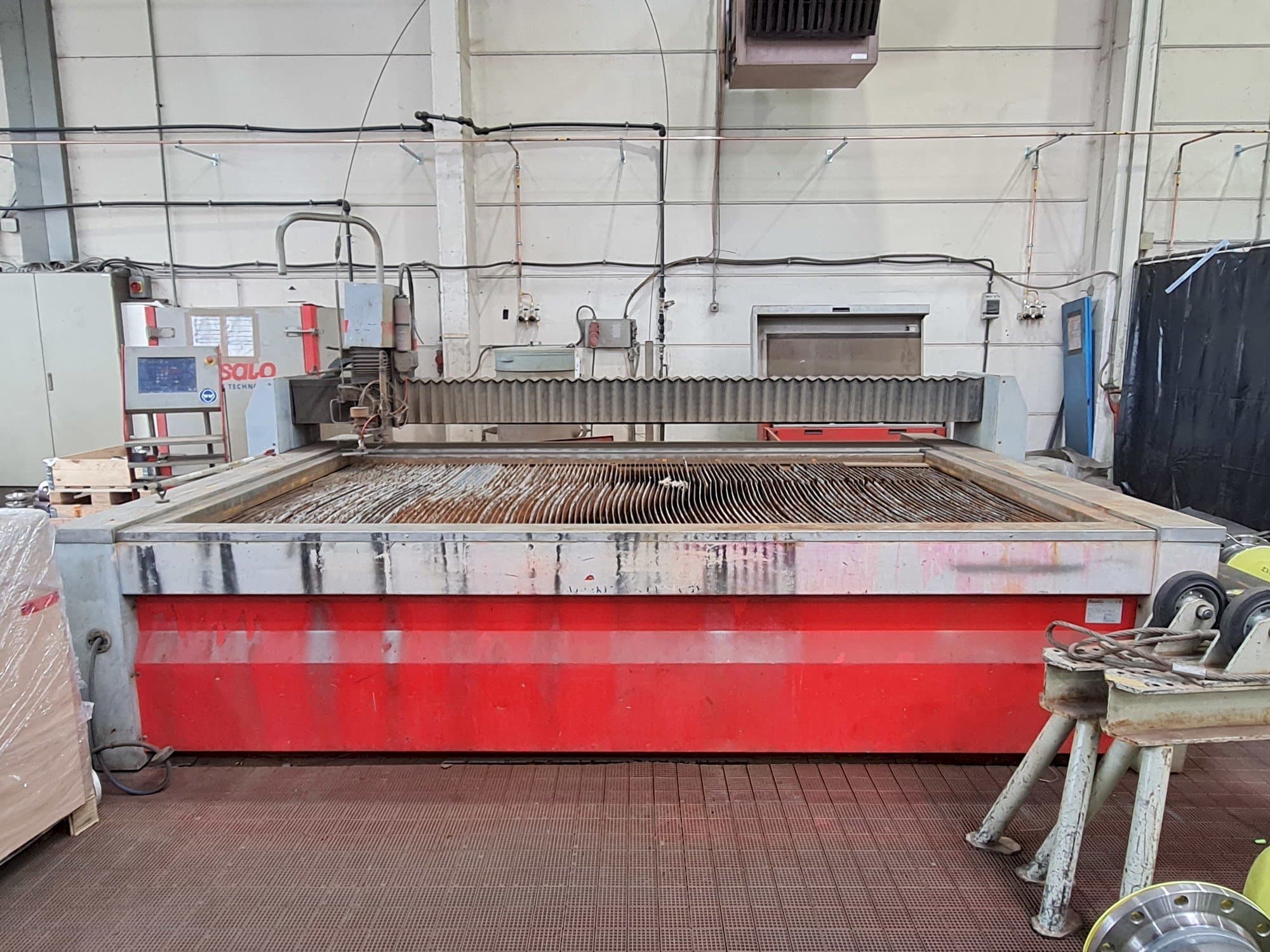 Frontansicht der Resato R-LCM 3015-1  Maschine