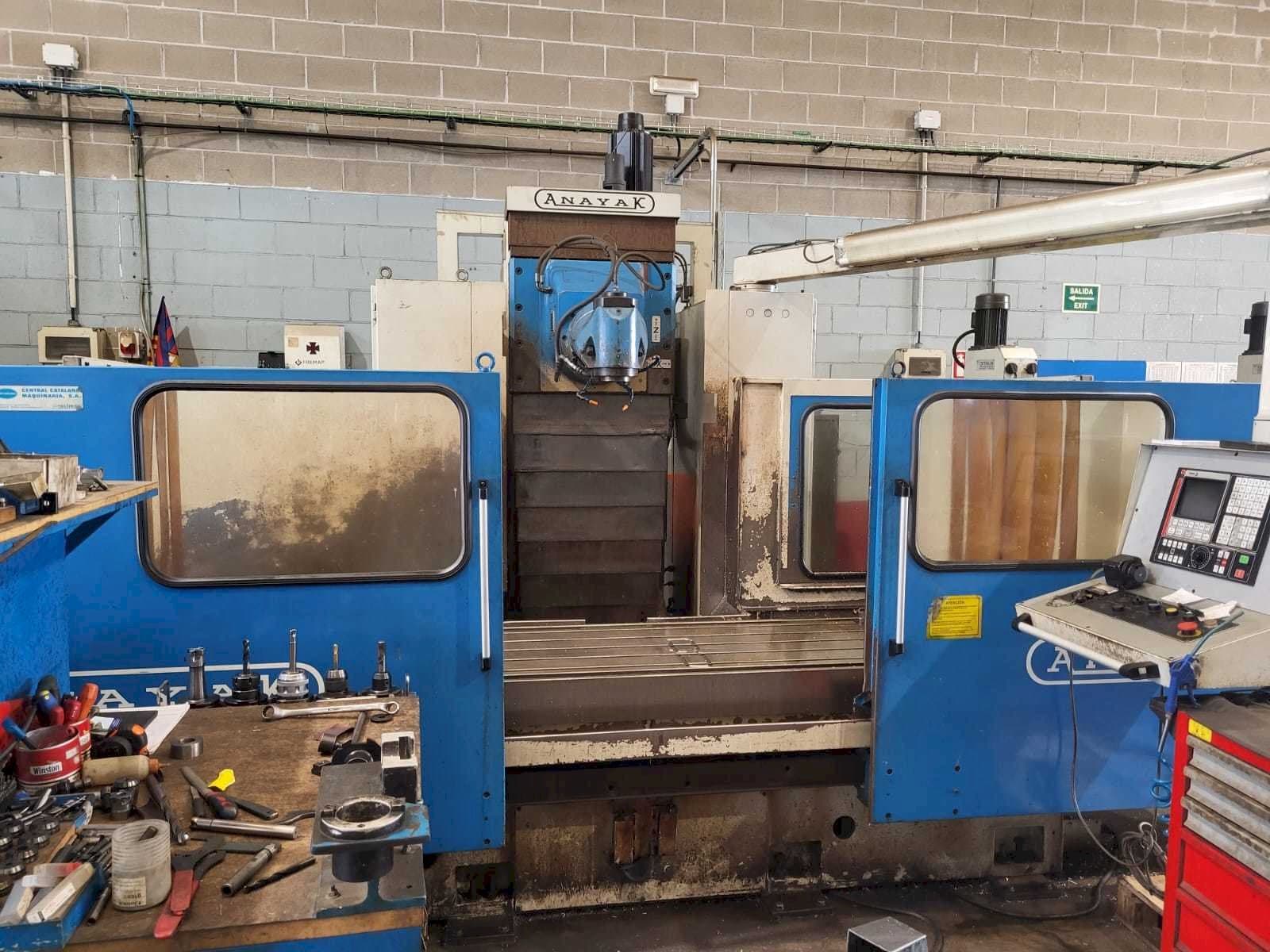 Frontansicht der ANAYAK VH-2200  Maschine