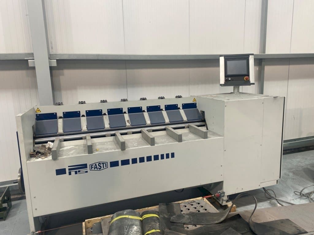 Frontansicht der Schröder Fasti Model 145  Maschine