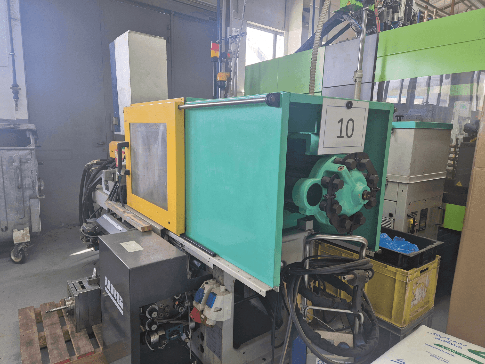 Frontansicht der Arburg Allrounder 270 C 400-70  Maschine