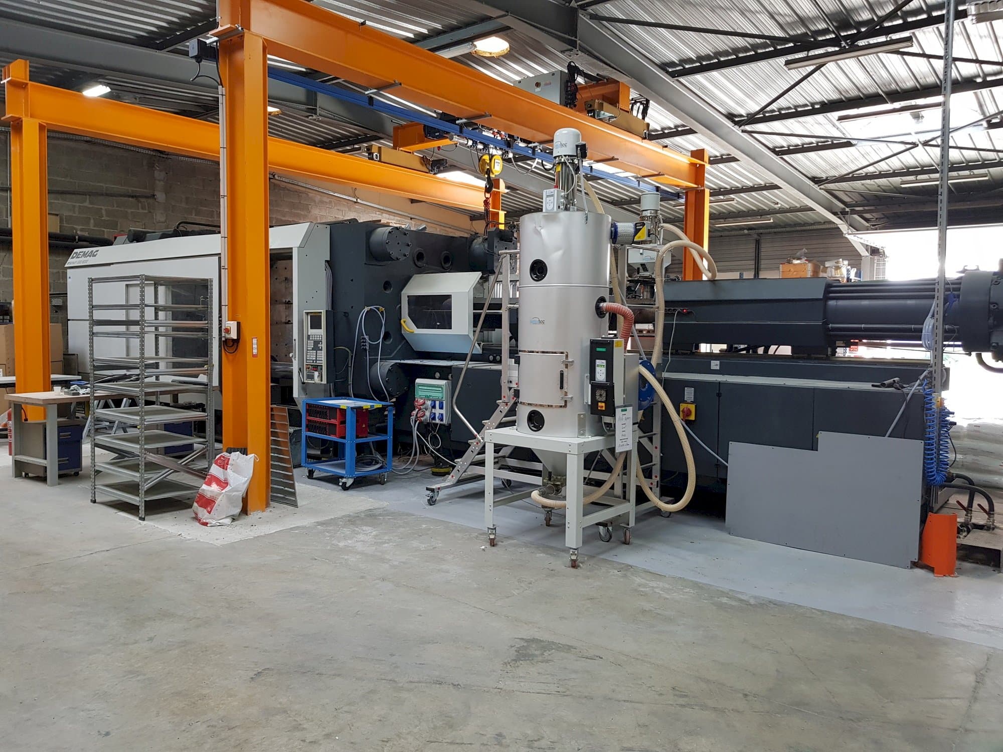 Frontansicht der DEMAG ERGOTECH 1300-8000  Maschine