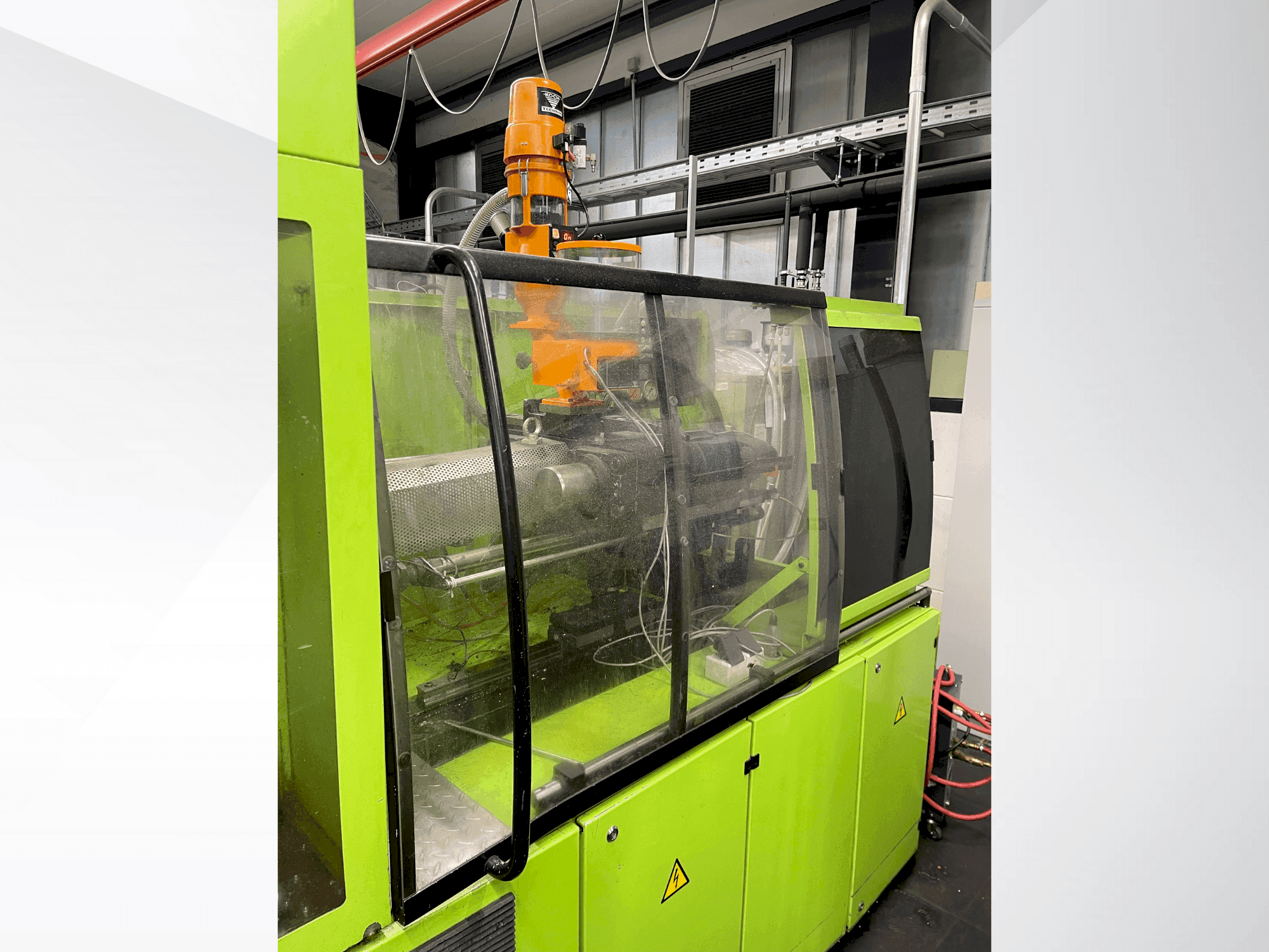 Frontansicht der Engel ES 330 H / 80V SOTR  Maschine