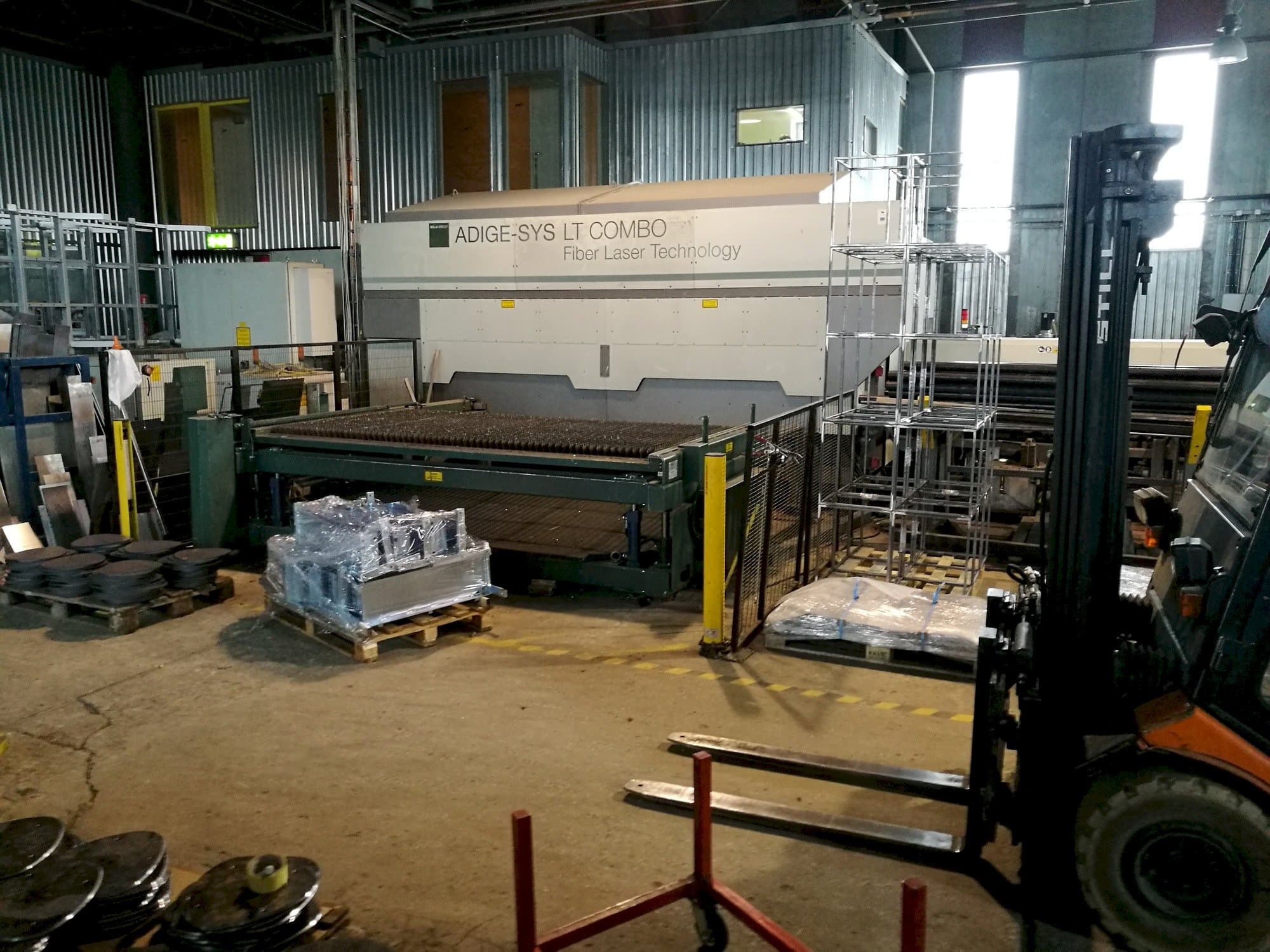 Frontansicht der BLM ADIGE LT COMBO  Maschine