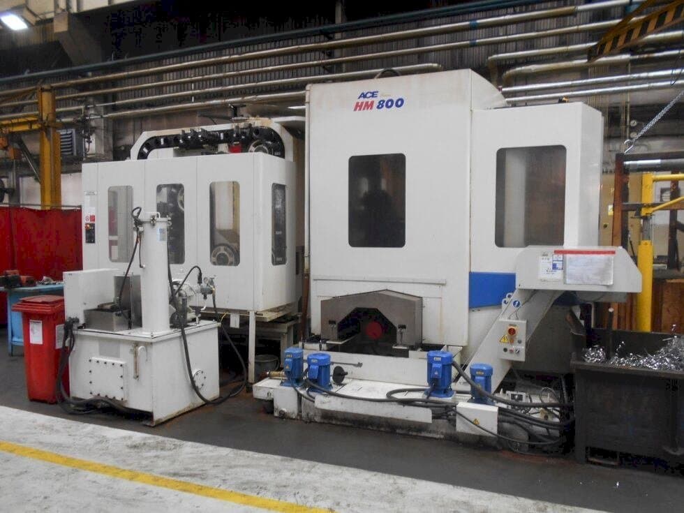 Frontansicht der DAEWOO ACE-HM 800  Maschine