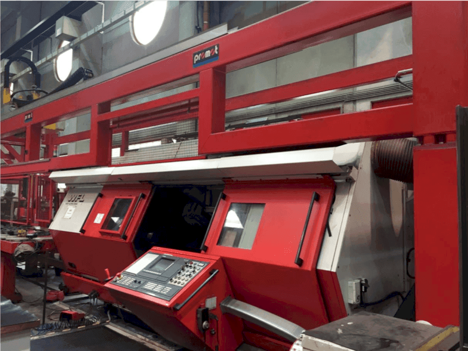 Frontansicht der WFL M50 Maschine