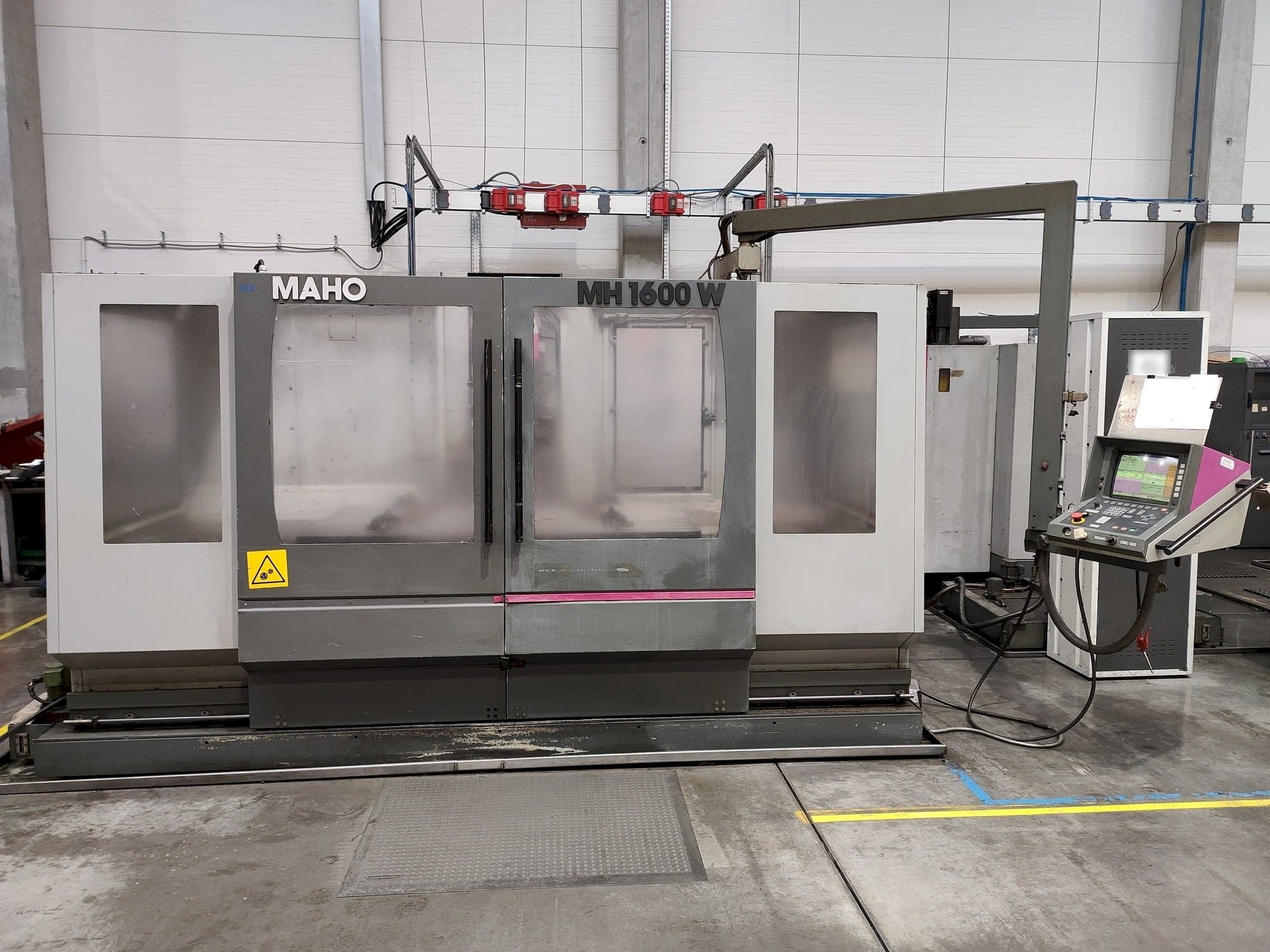 Frontansicht der Maho MH 1600 W  Maschine