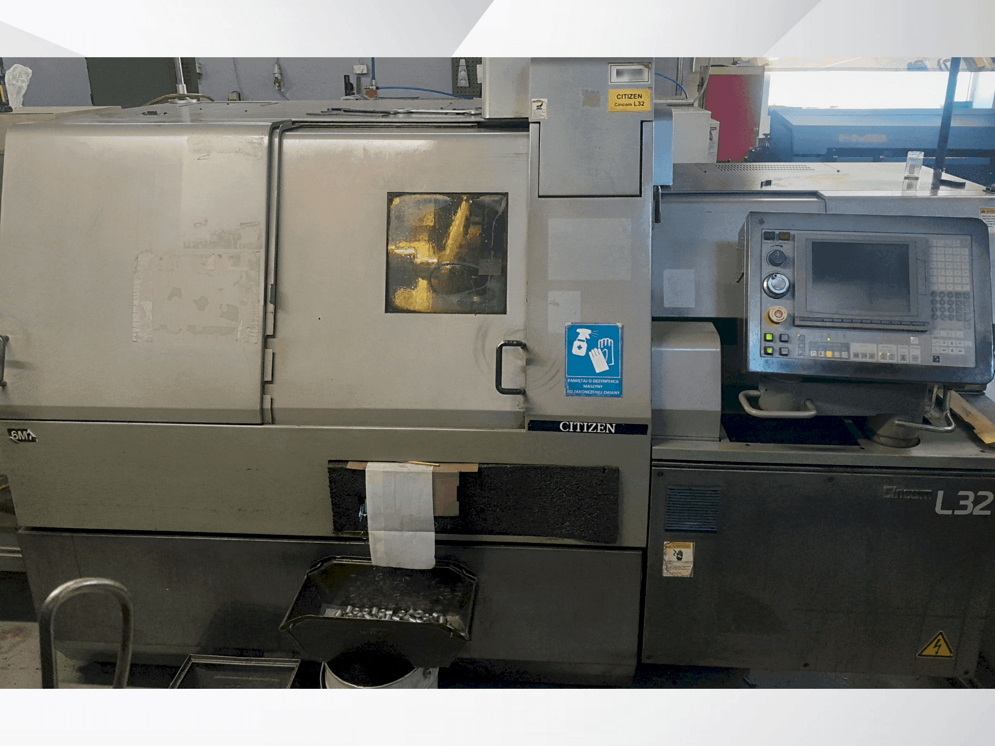 Frontansicht der Citizen L32 VII  Maschine