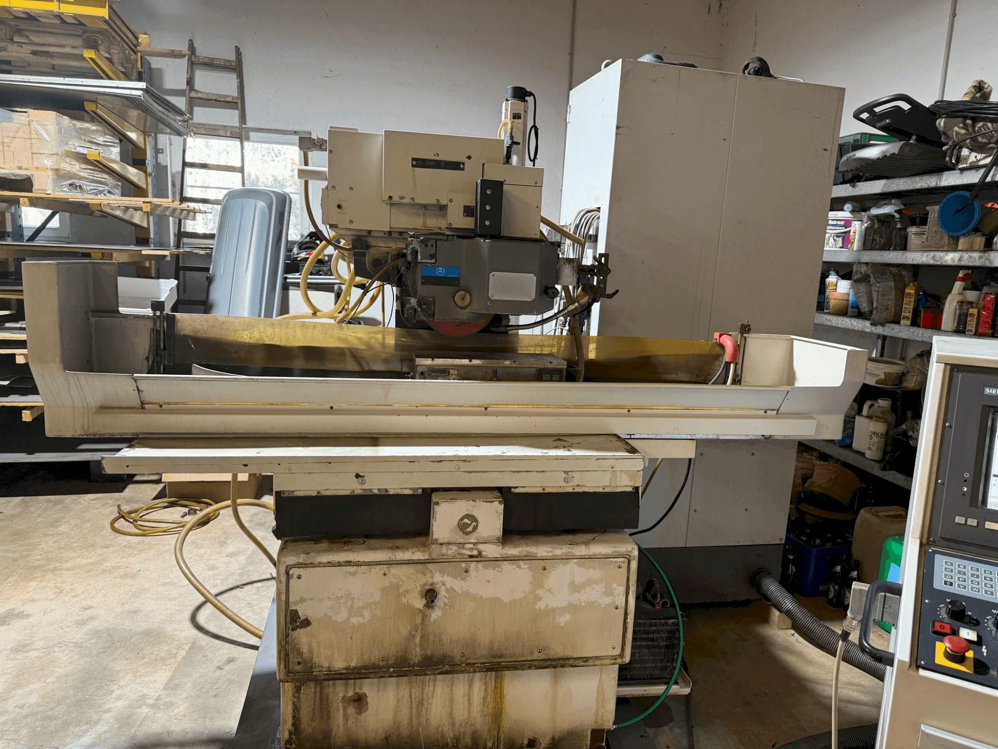 Frontansicht der JUNG J 525C  Maschine