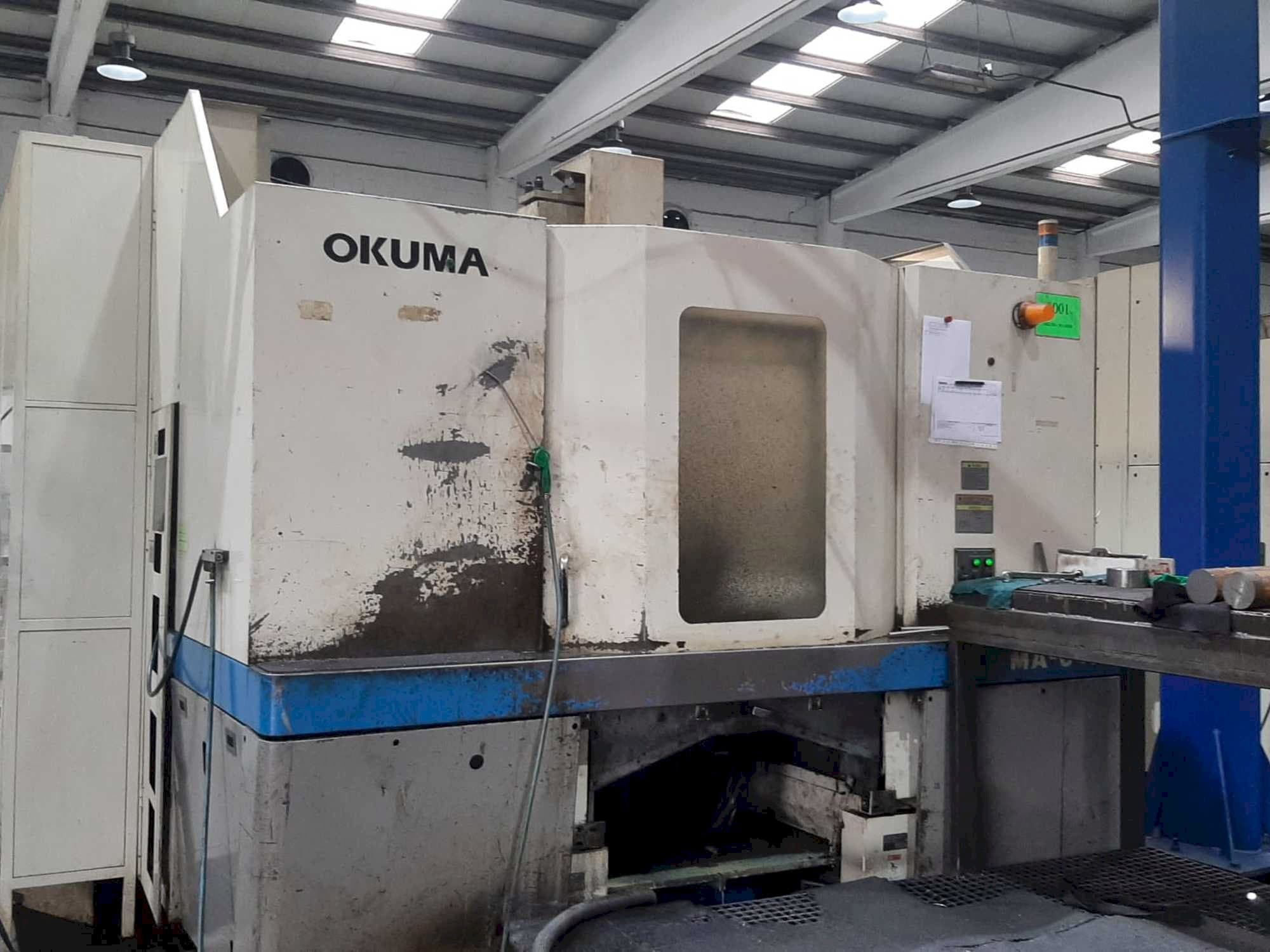 Frontansicht der Okuma MA-60HB  Maschine