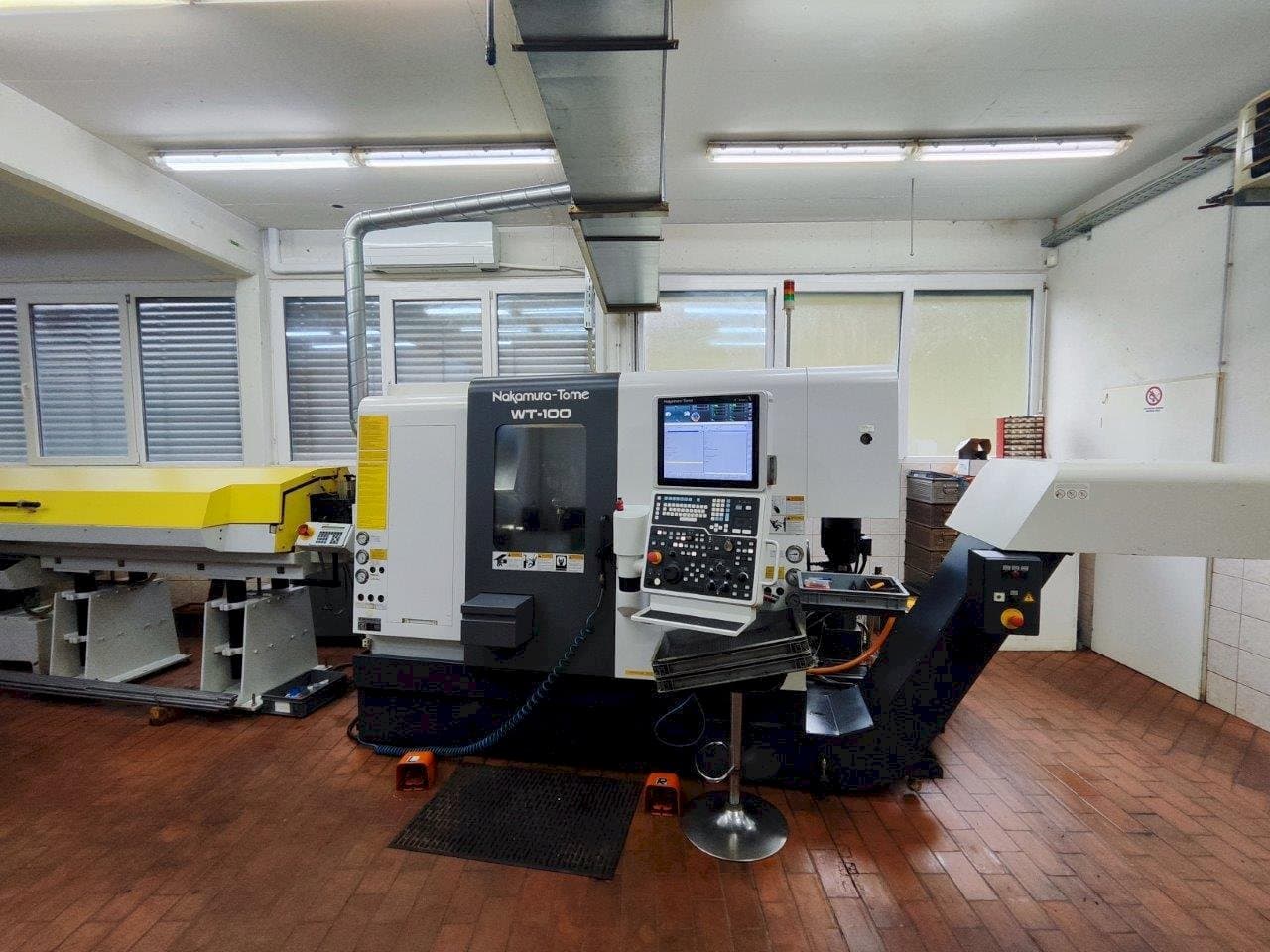 Frontansicht der NAKAMURA-TOME WT-100 MMY  Maschine