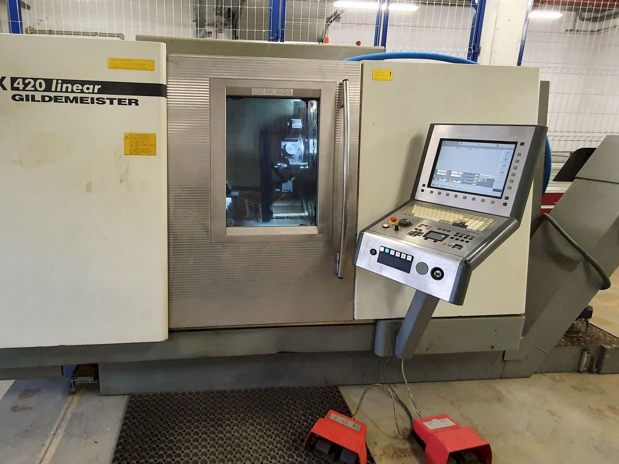 Frontansicht der Gildemeister CTX 420 linear  Maschine