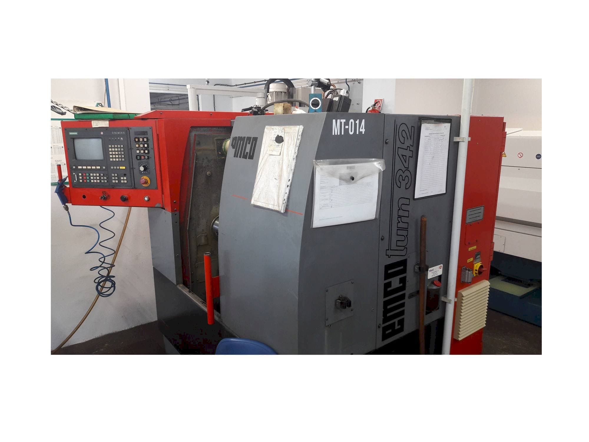 Frontansicht der EMCO EMCOTURN 342  Maschine