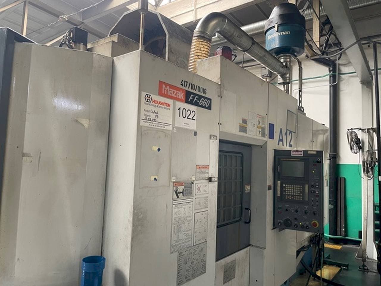 Frontansicht der Mazak FF-660  Maschine