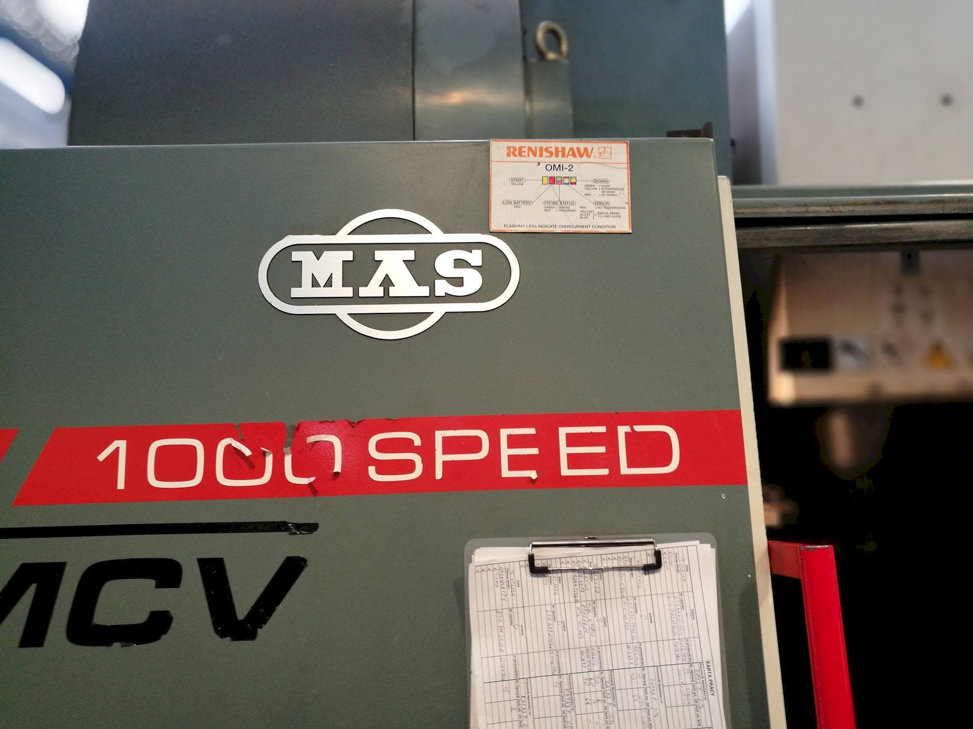 Frontansicht der KOVOSVIT MAS MCV 1000 SPEED  Maschine