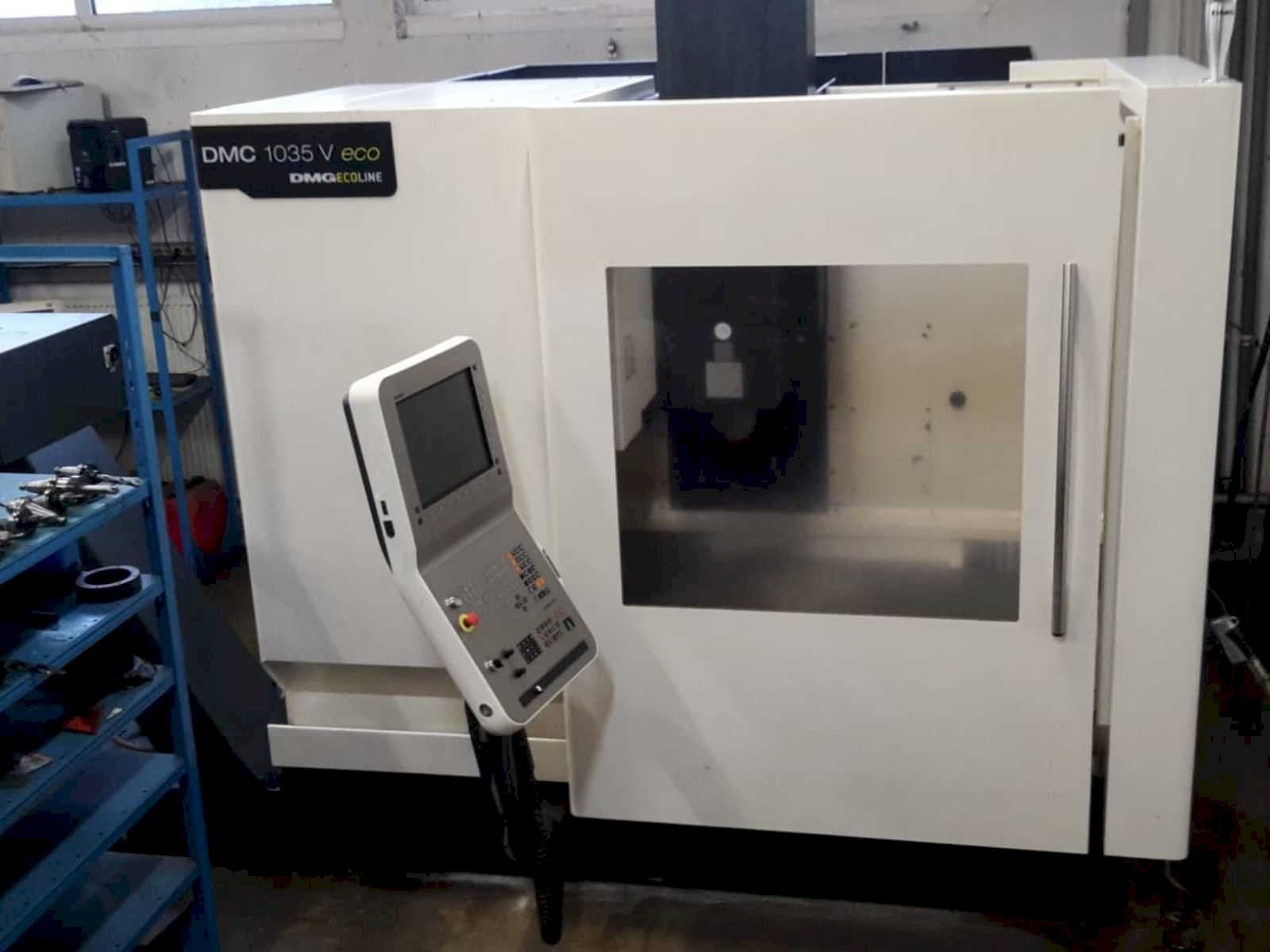 Frontansicht der DMG DMC 1035 V ECO  Maschine