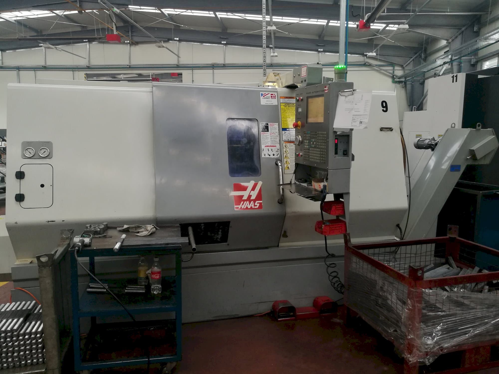 Frontansicht der HAAS SL-30THE  Maschine