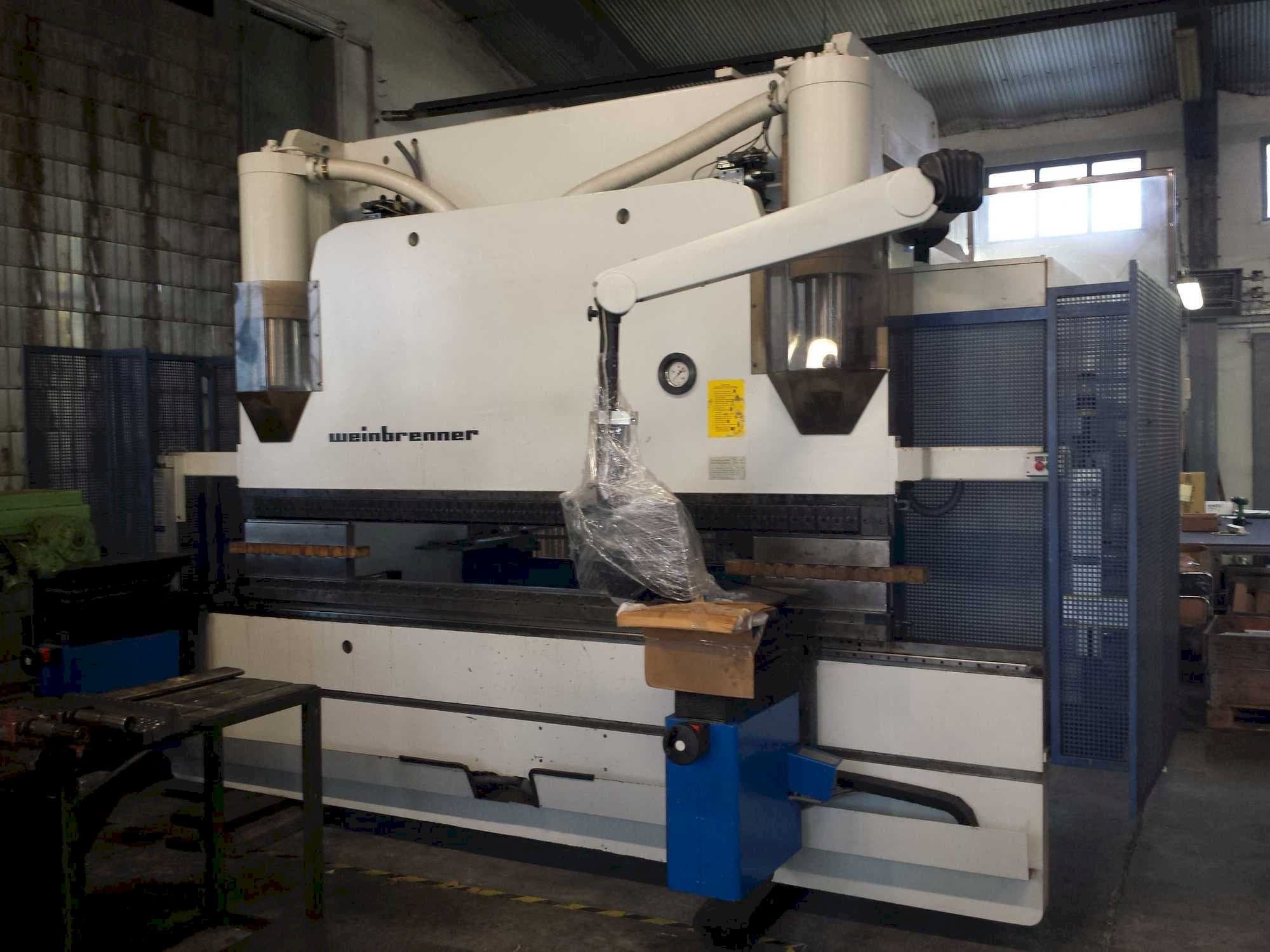 Frontansicht der Weinbrenner GP 160  Maschine