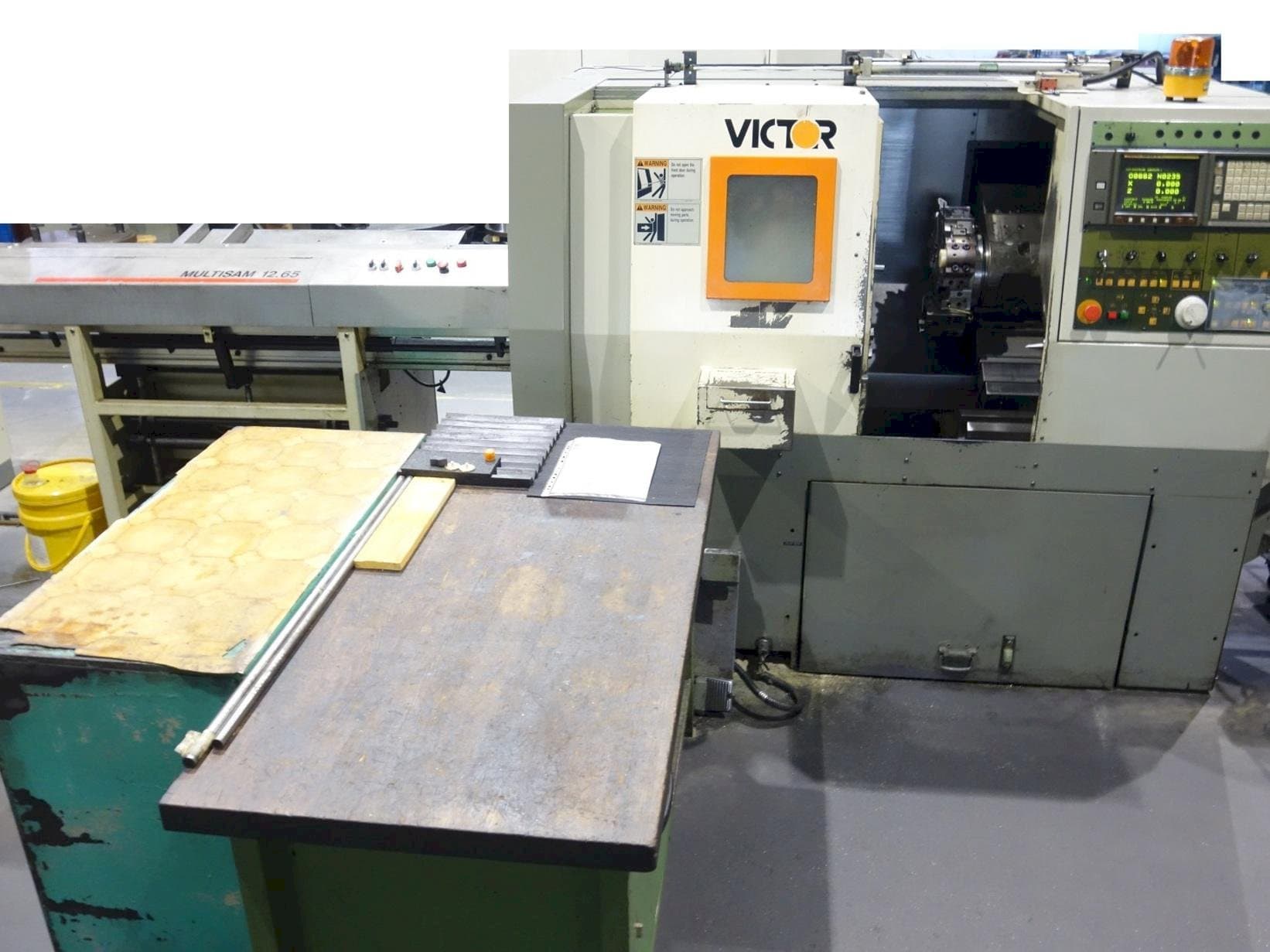 Frontansicht der Victor V Turn plus 15 (1996)  Maschine