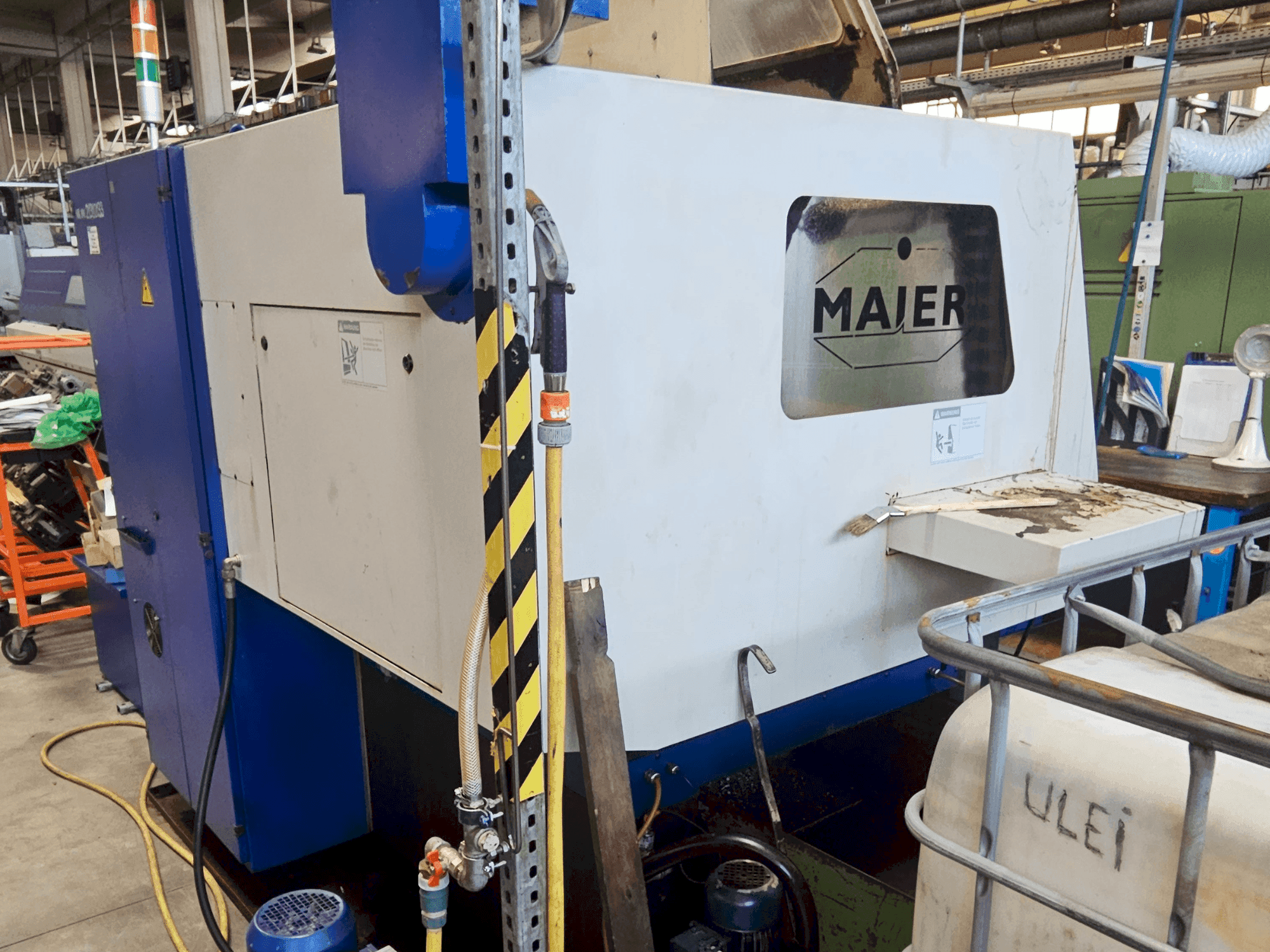 Frontansicht der Maier ML 36D  Maschine