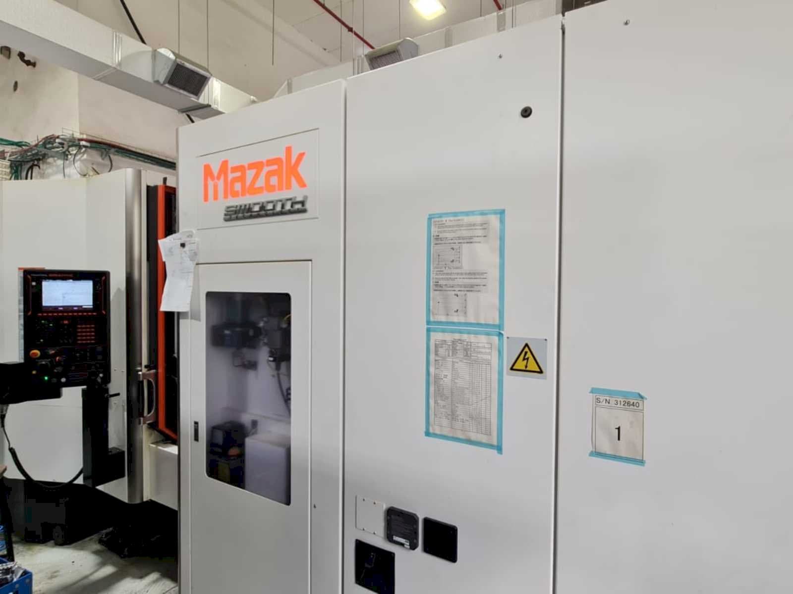 Frontansicht der Mazak HCH-4000  Maschine