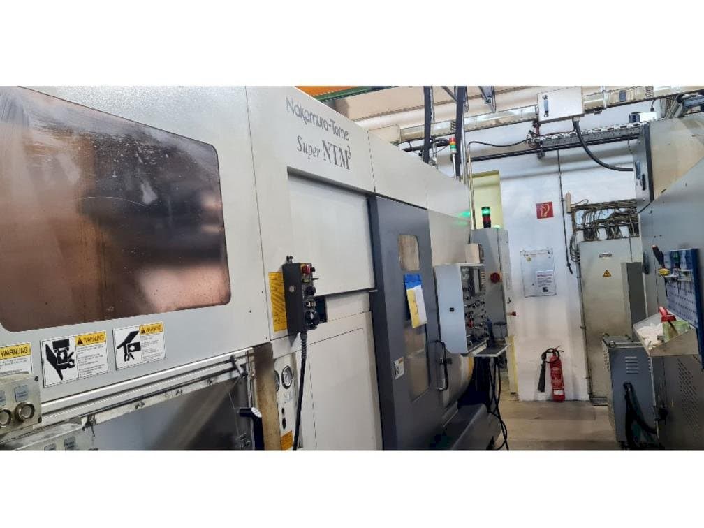 Frontansicht der NAKAMURA Super NTM³  Maschine