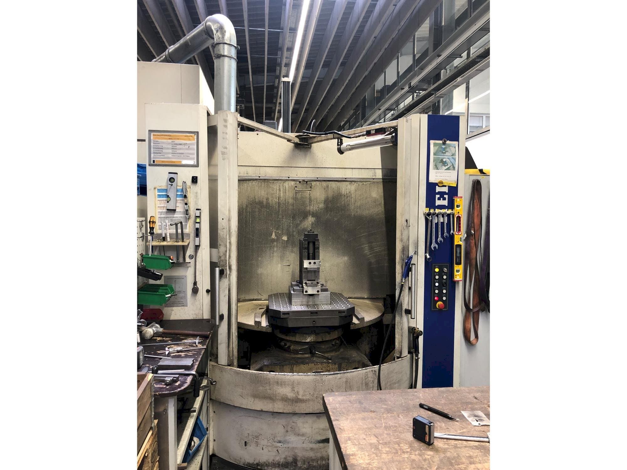 Frontansicht der HELLER MCH 250  Maschine