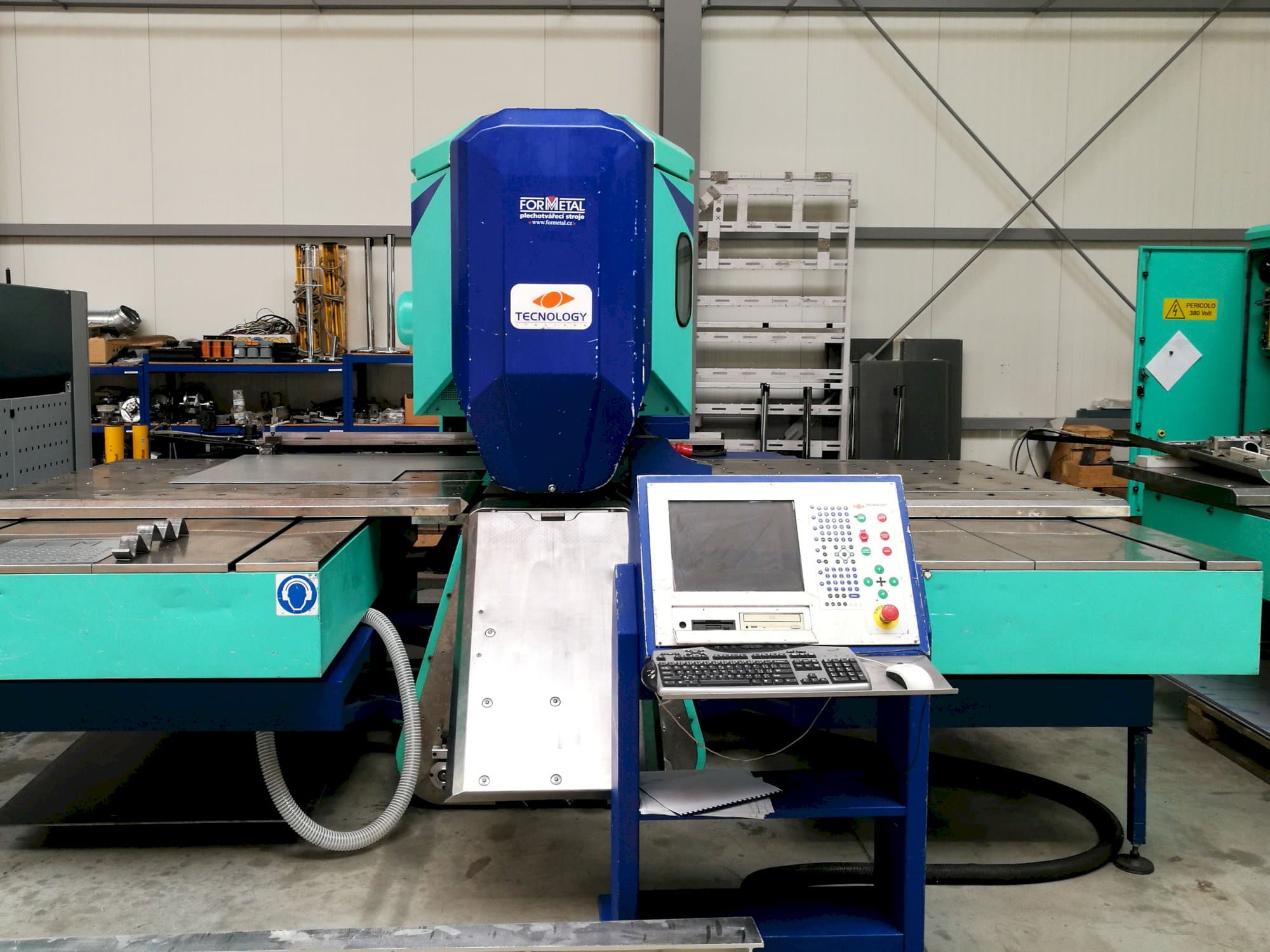 Frontansicht der TECNOLOGY Italiana TECNOTRANSFER 15 SR Maschine