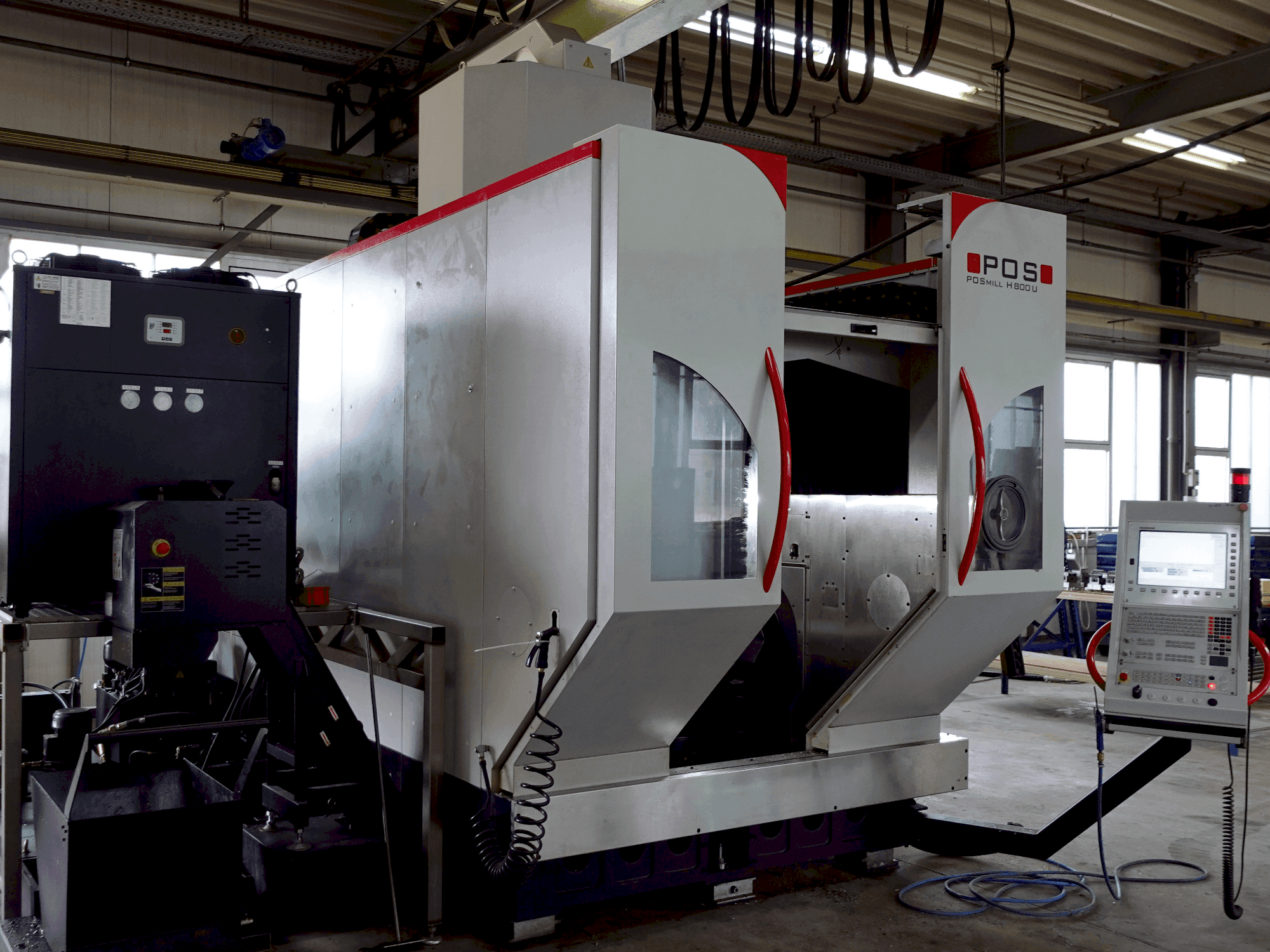 Frontansicht der POSmill H 800 U  Maschine