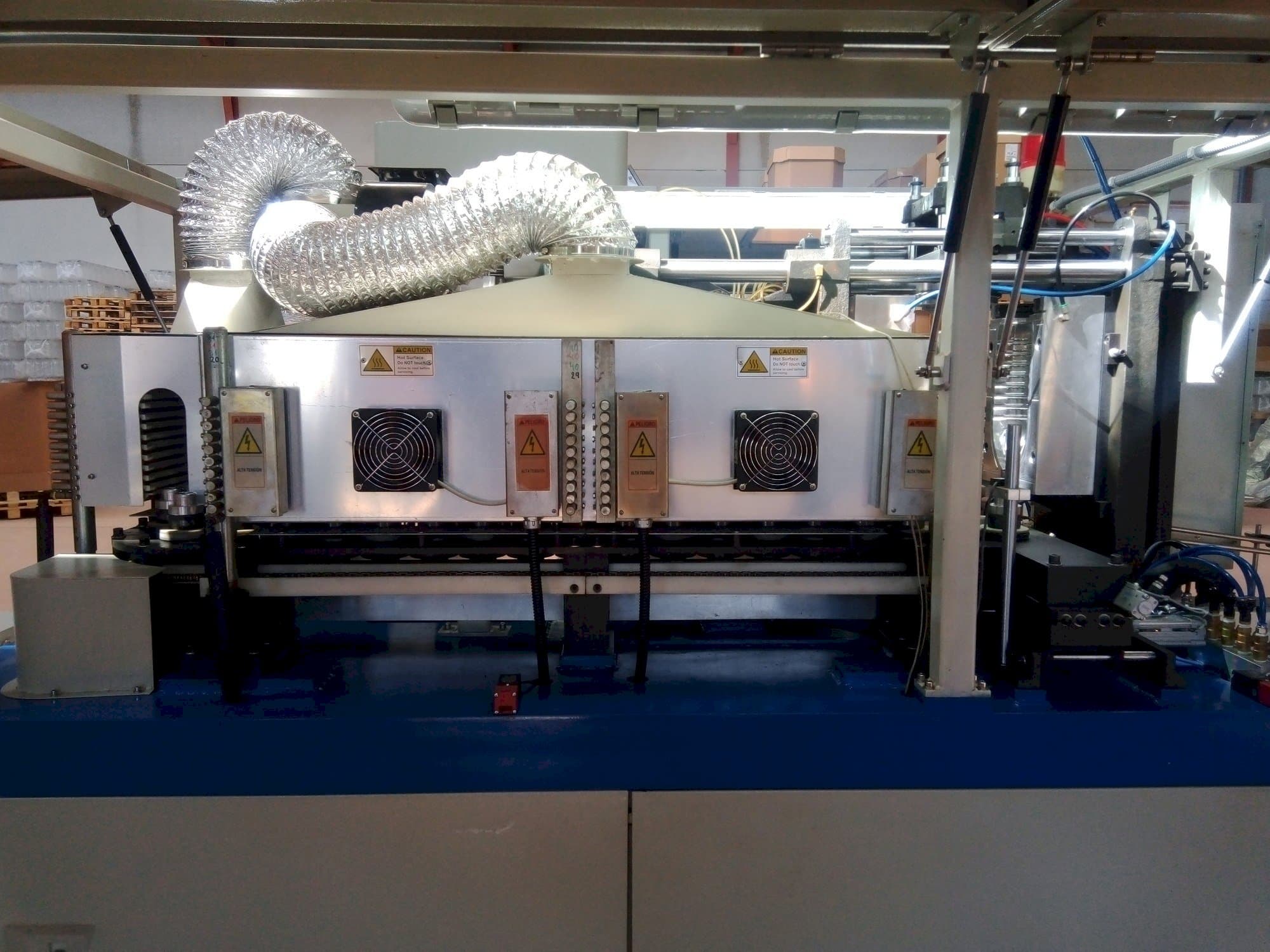 Frontansicht der YANCED YS600  Maschine