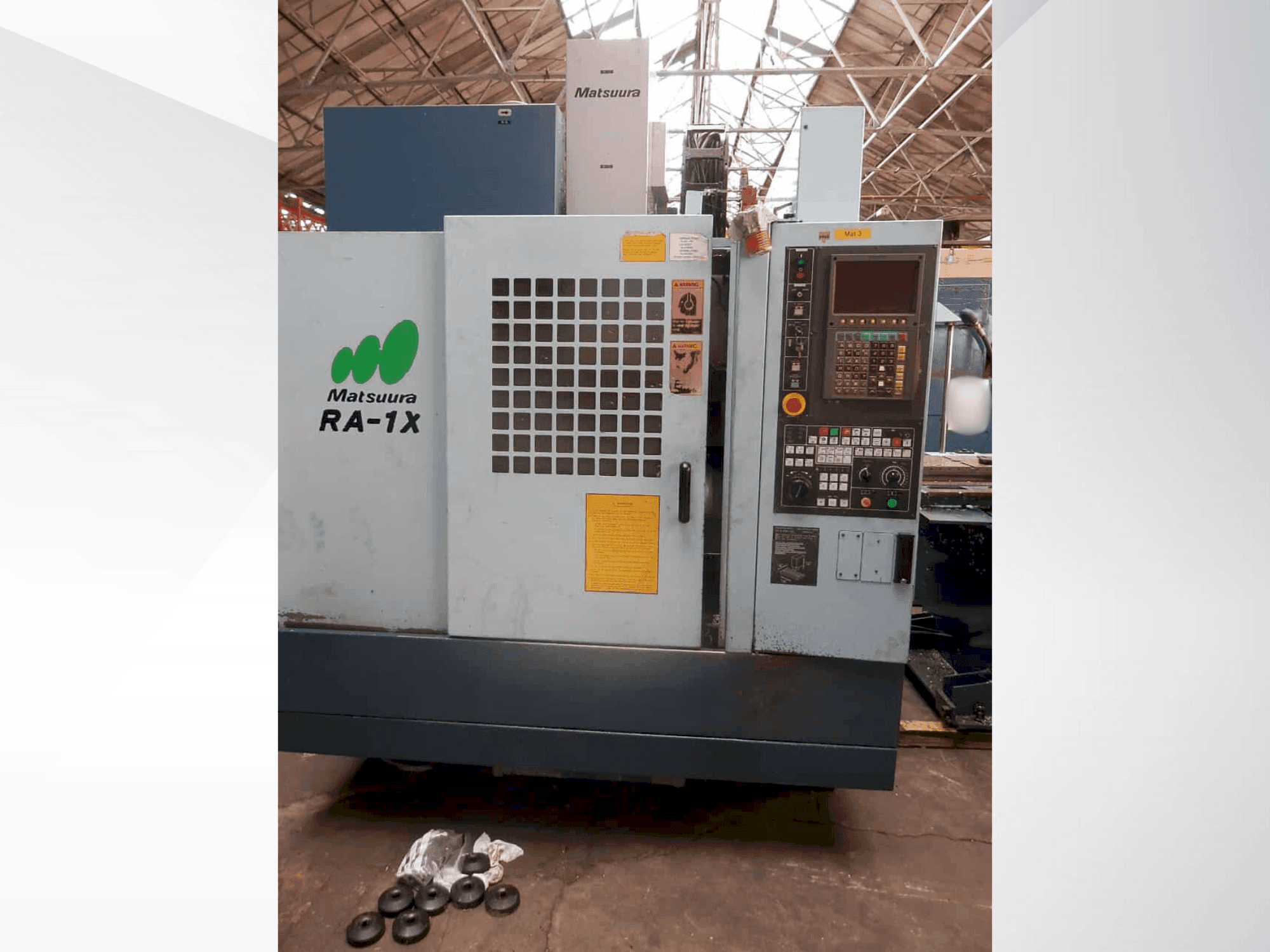 Frontansicht der Matsuura RA-1X Twin Pallet  Maschine