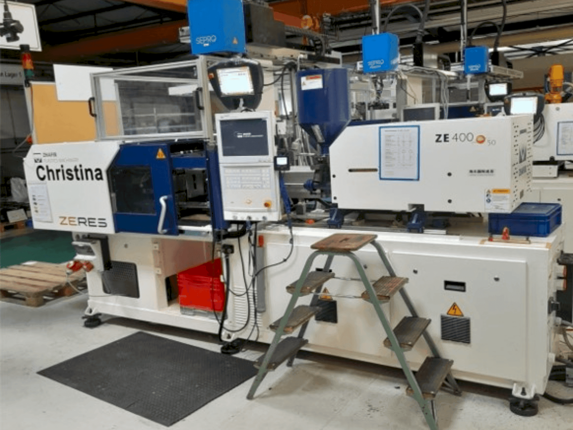 Frontansicht der HAITIAN ZHAFIR Zeres ZE400  Maschine