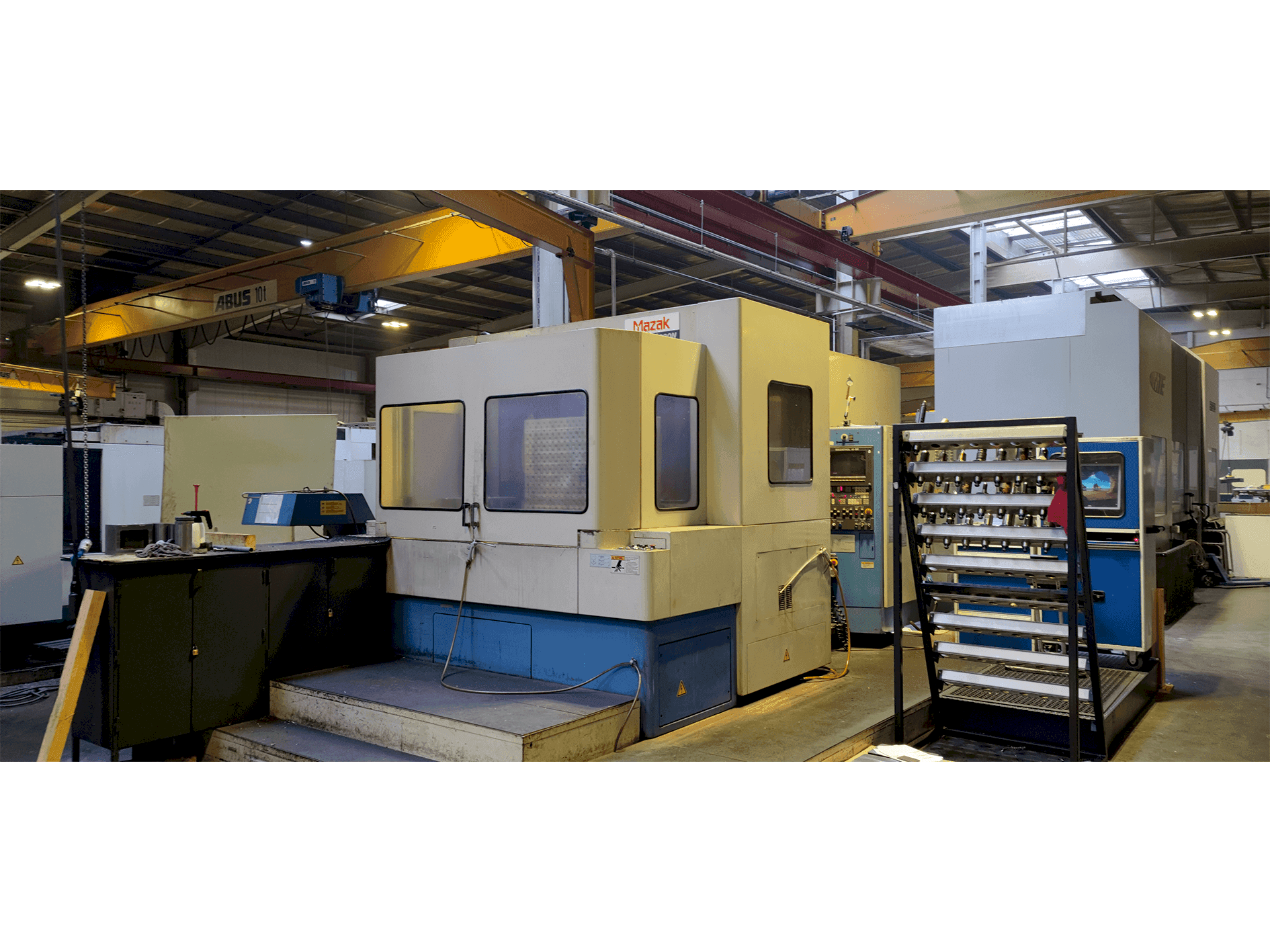 Frontansicht der Mazak H-630 N  Maschine