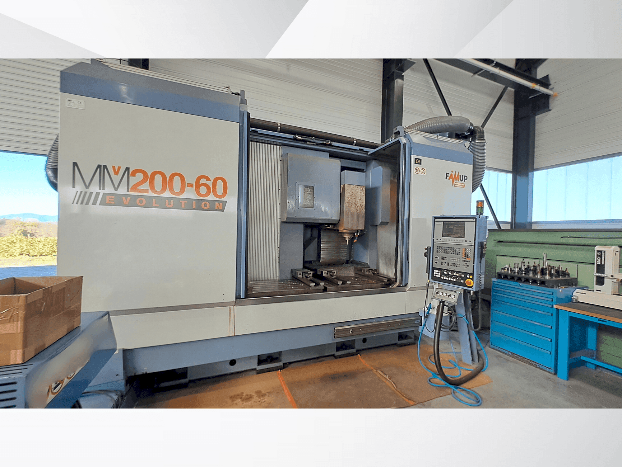 Frontansicht der FAMUP MMV 200/60  Maschine