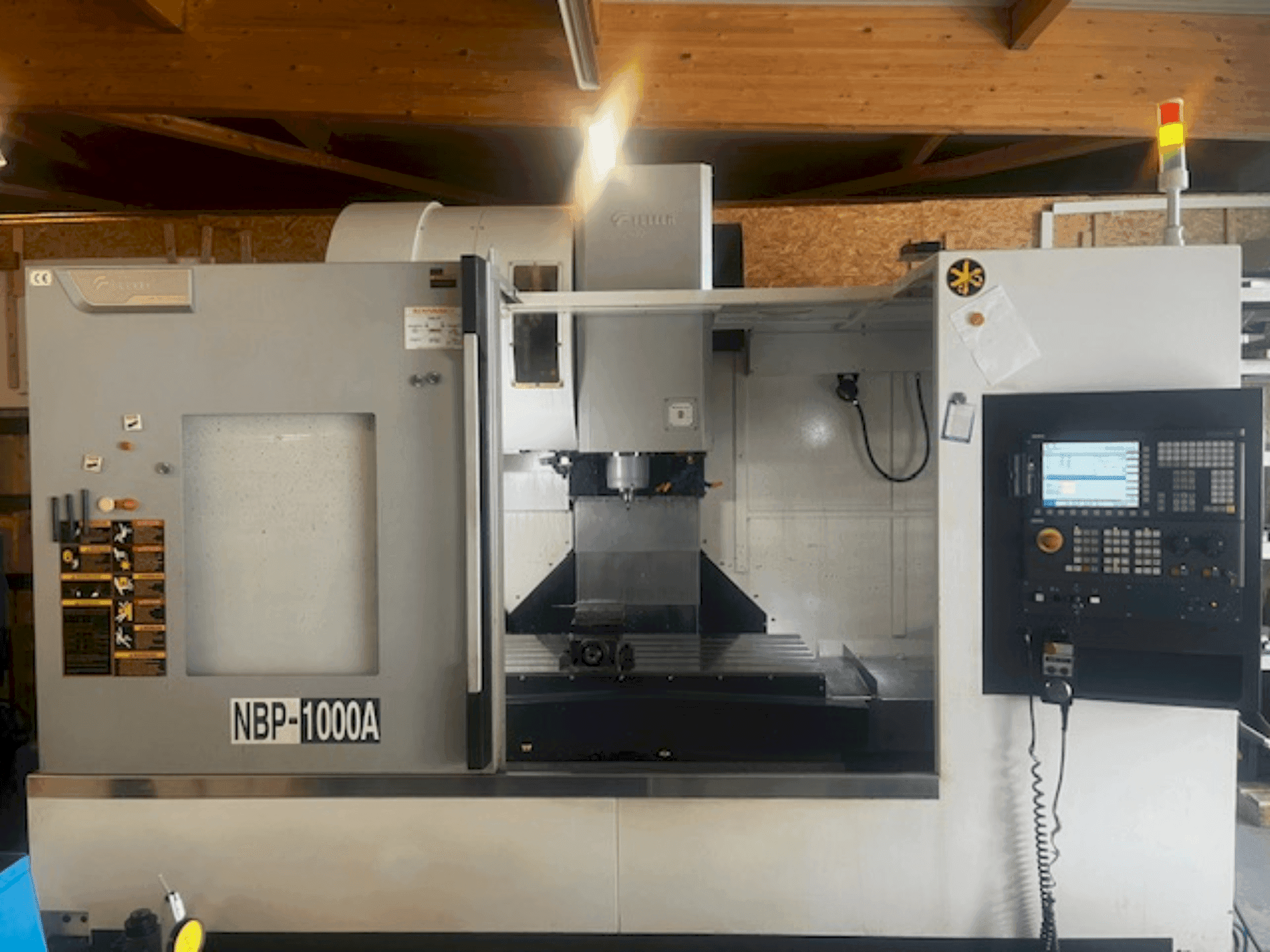 Frontansicht der Feeler NBP 1000A  Maschine