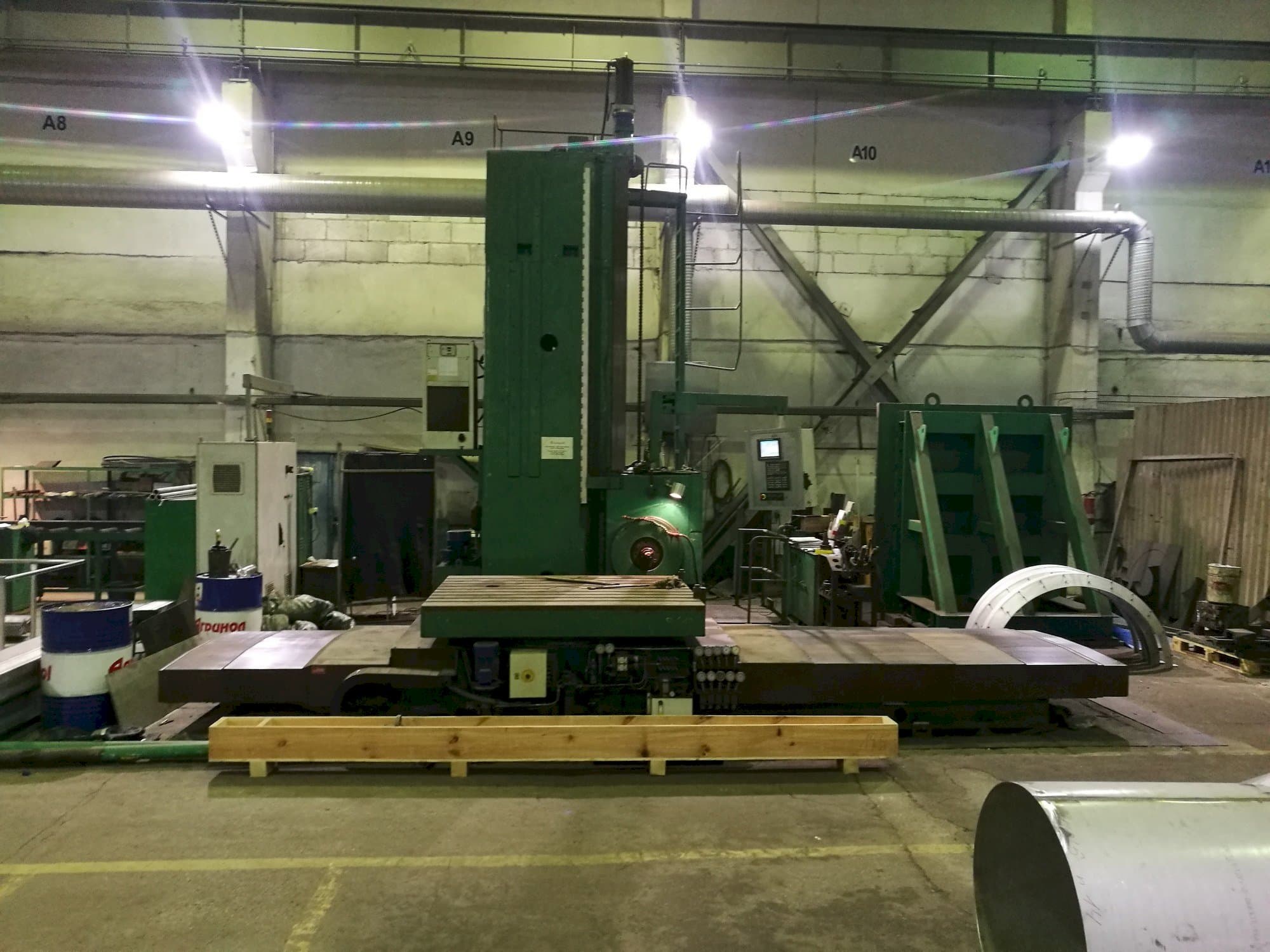 Frontansicht der HEIDENHAIN AFC 130 H 1000 Maschine