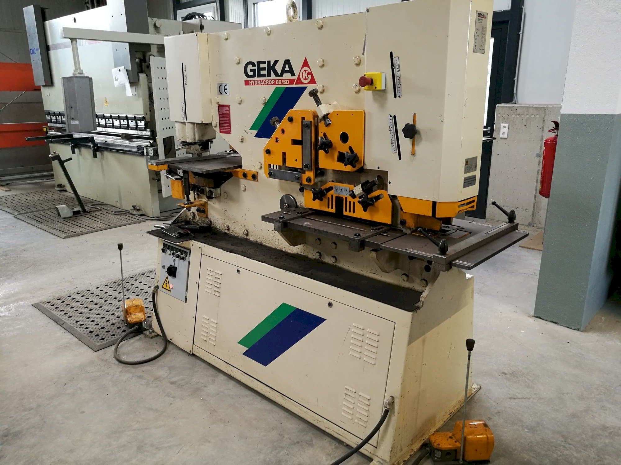 Frontansicht der GEKA Hydracrop 80 SD  Maschine