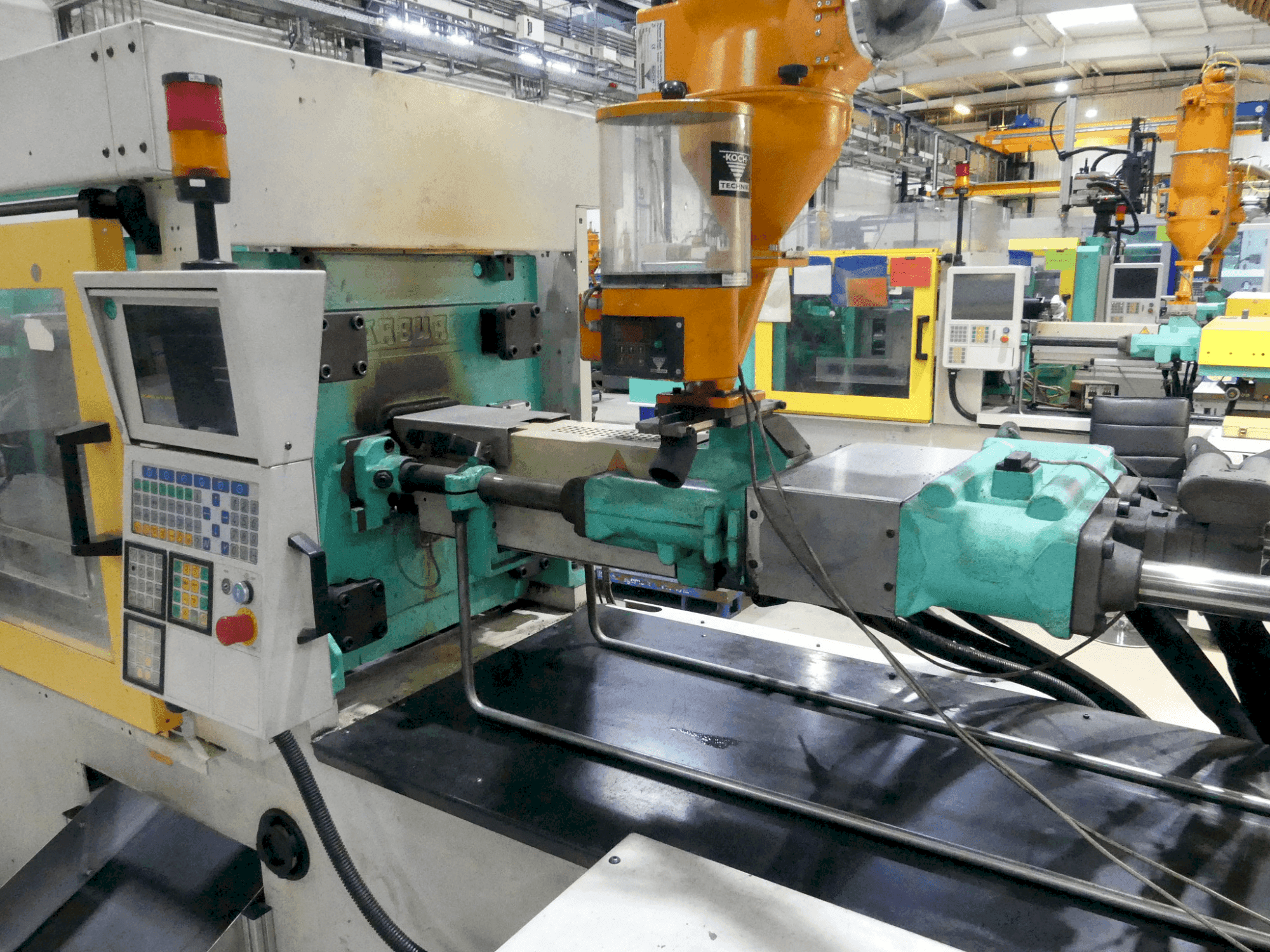 Frontansicht der Arburg 420C-1000-250  Maschine