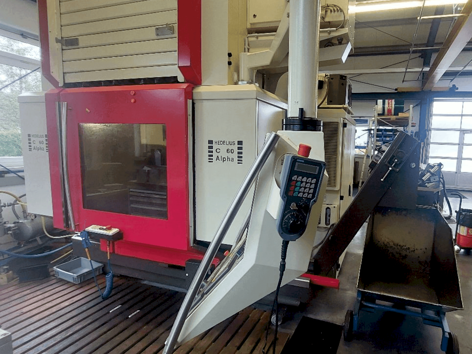 Frontansicht der HEDELIUS C60 ALPHA 800  Maschine