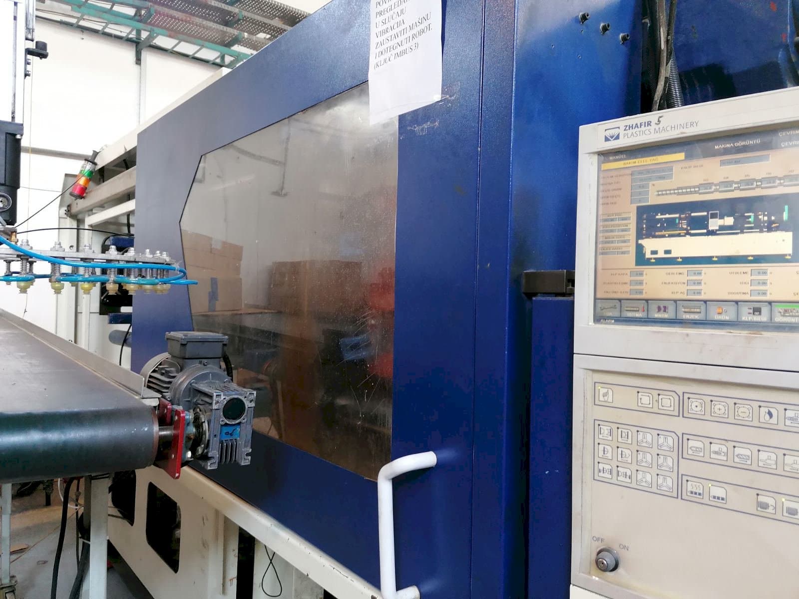 Frontansicht der HAITIAN Zhafir 410  Maschine