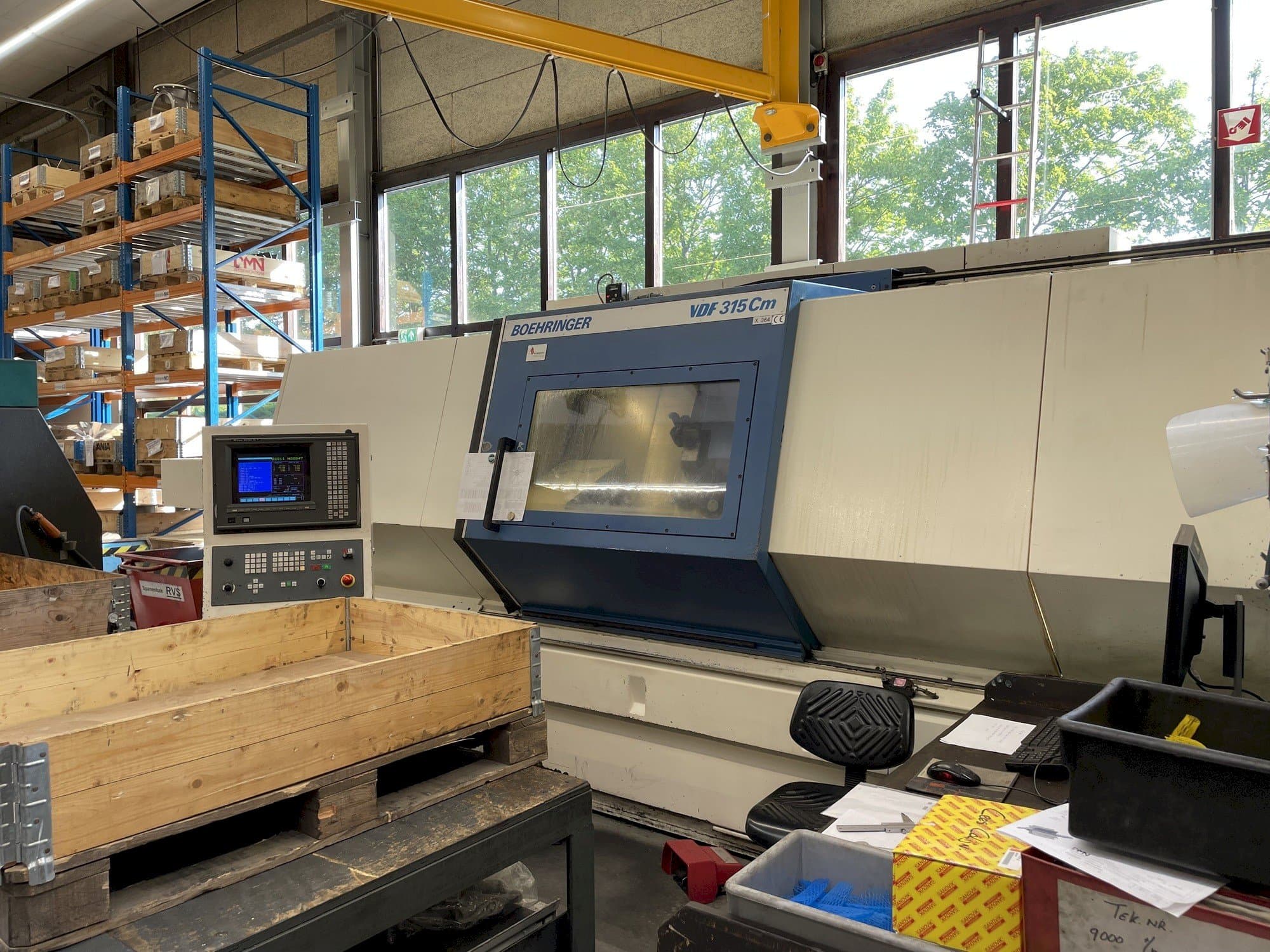 Frontansicht der BOEHRINGER VDF 315 CM  Maschine