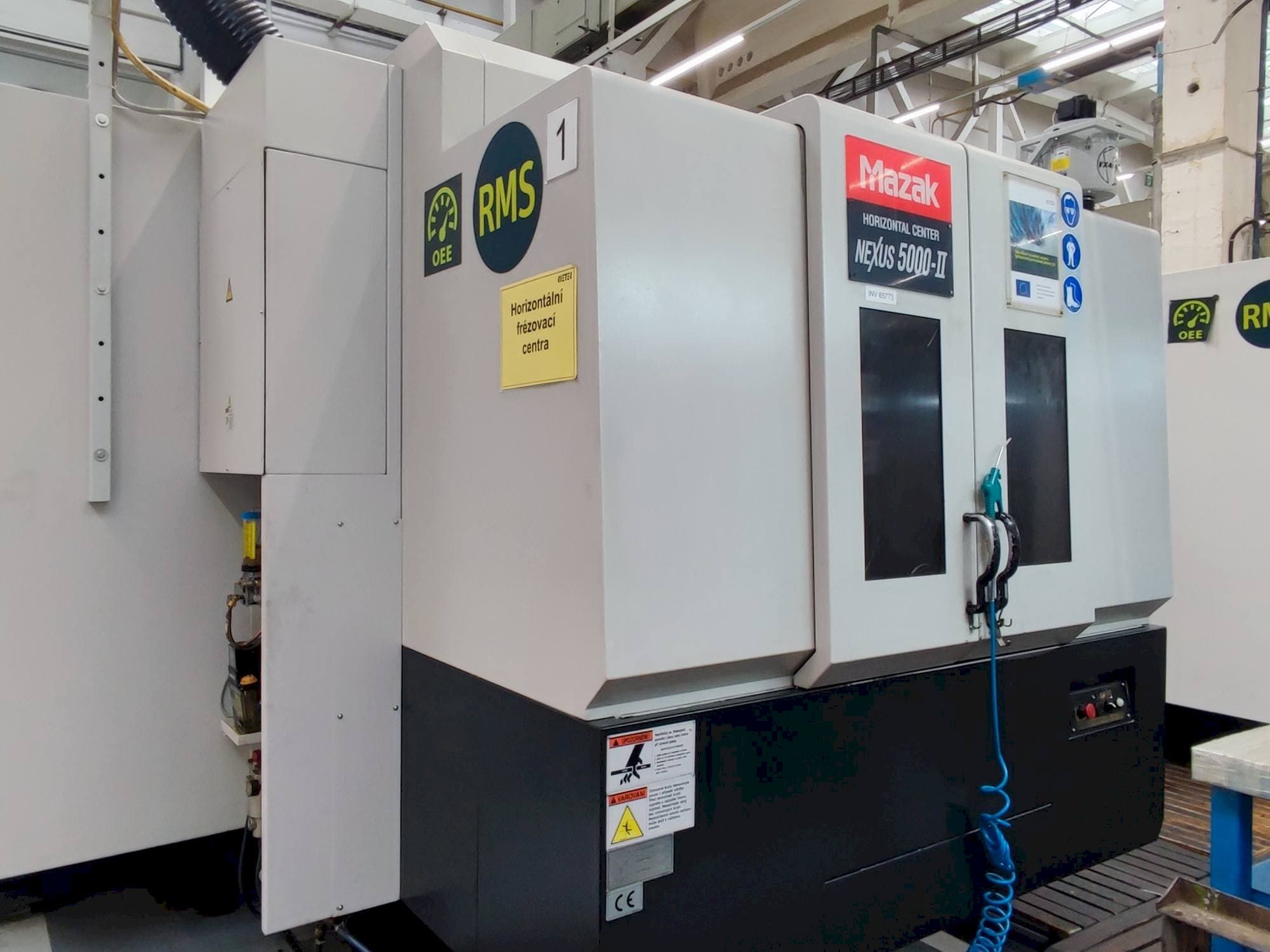 Linke Ansicht der Mazak HCN 5000-II  Maschine
